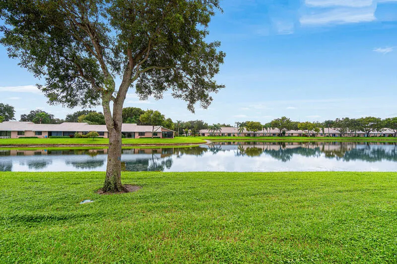 8338 SPRINGLAKE Drive