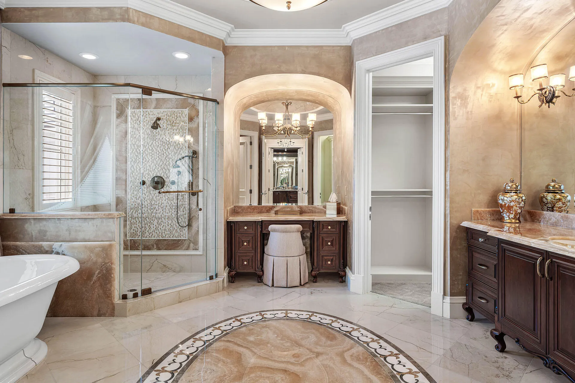 510 E Alexander Palm Road