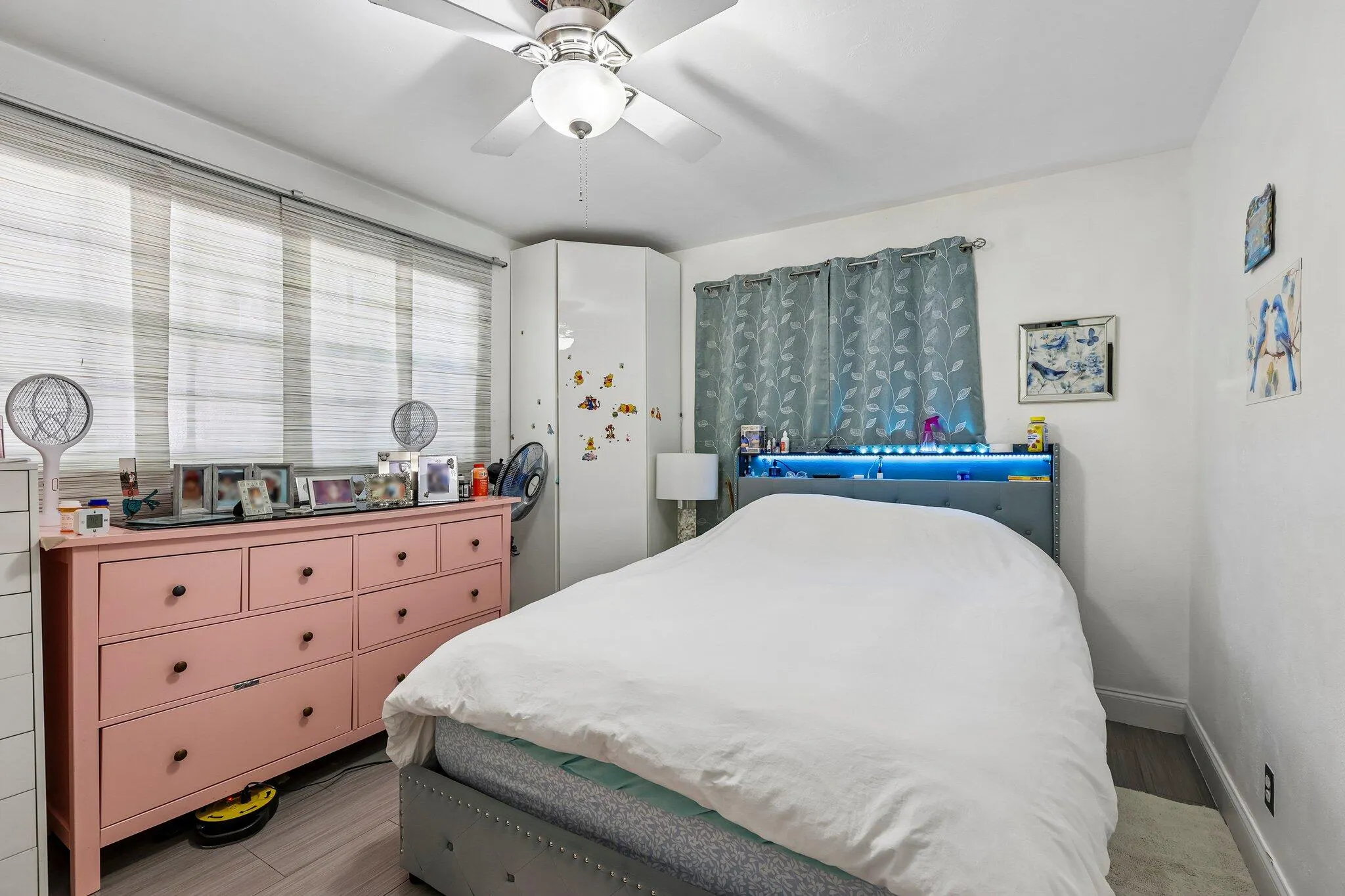 216 NE 26TH Court