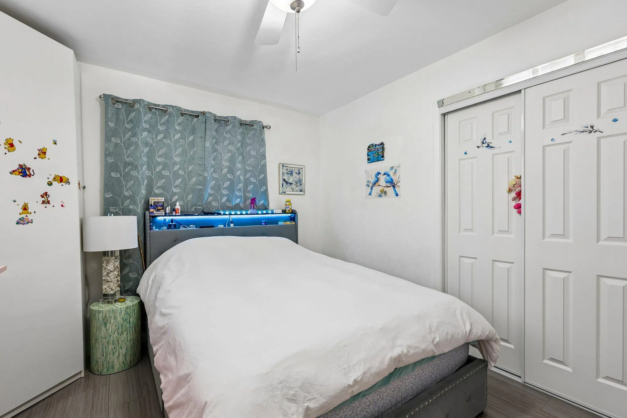 216 NE 26TH Court