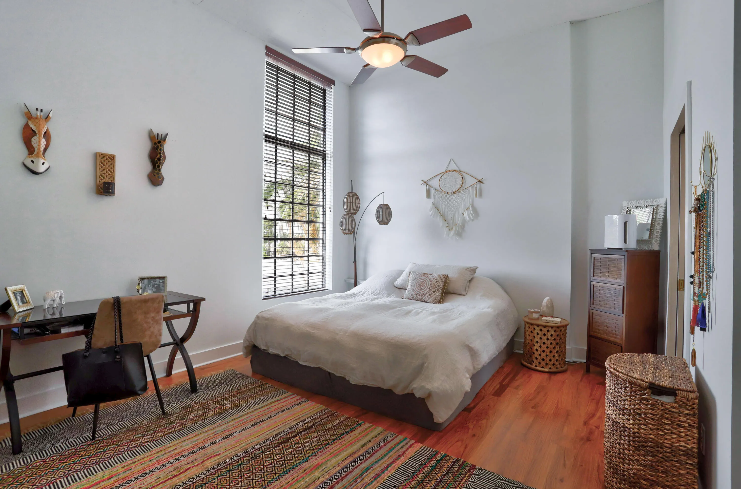 180 NE 4th Avenue #309