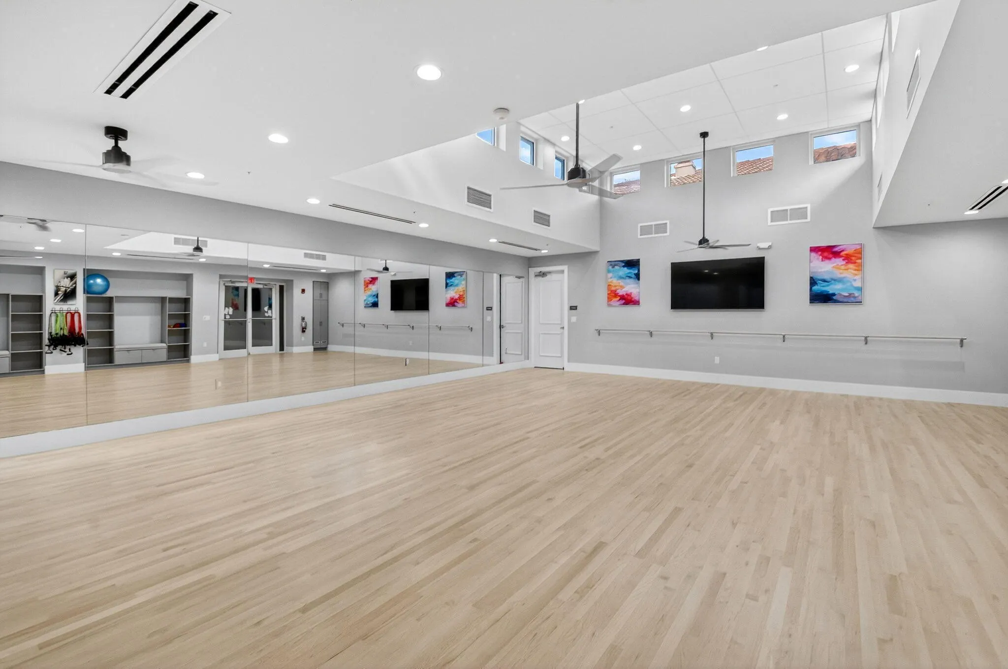 13106 ALHAMBRA LAKE Circle