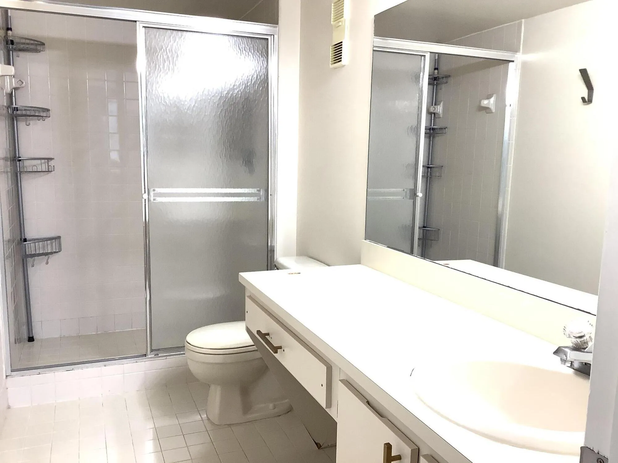 2228 N CYPRESS BEND Drive #307