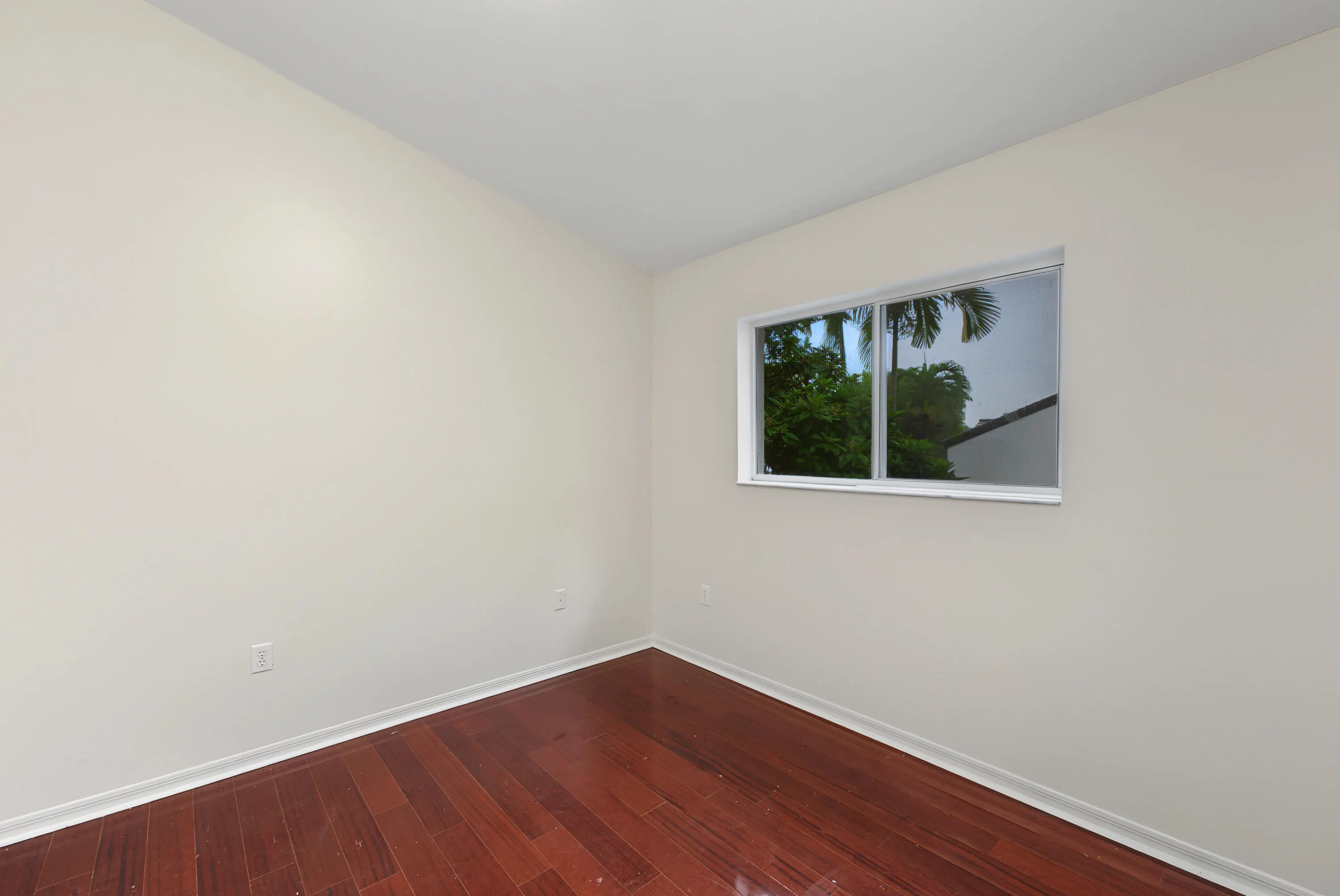 21109 NE 3RD Court