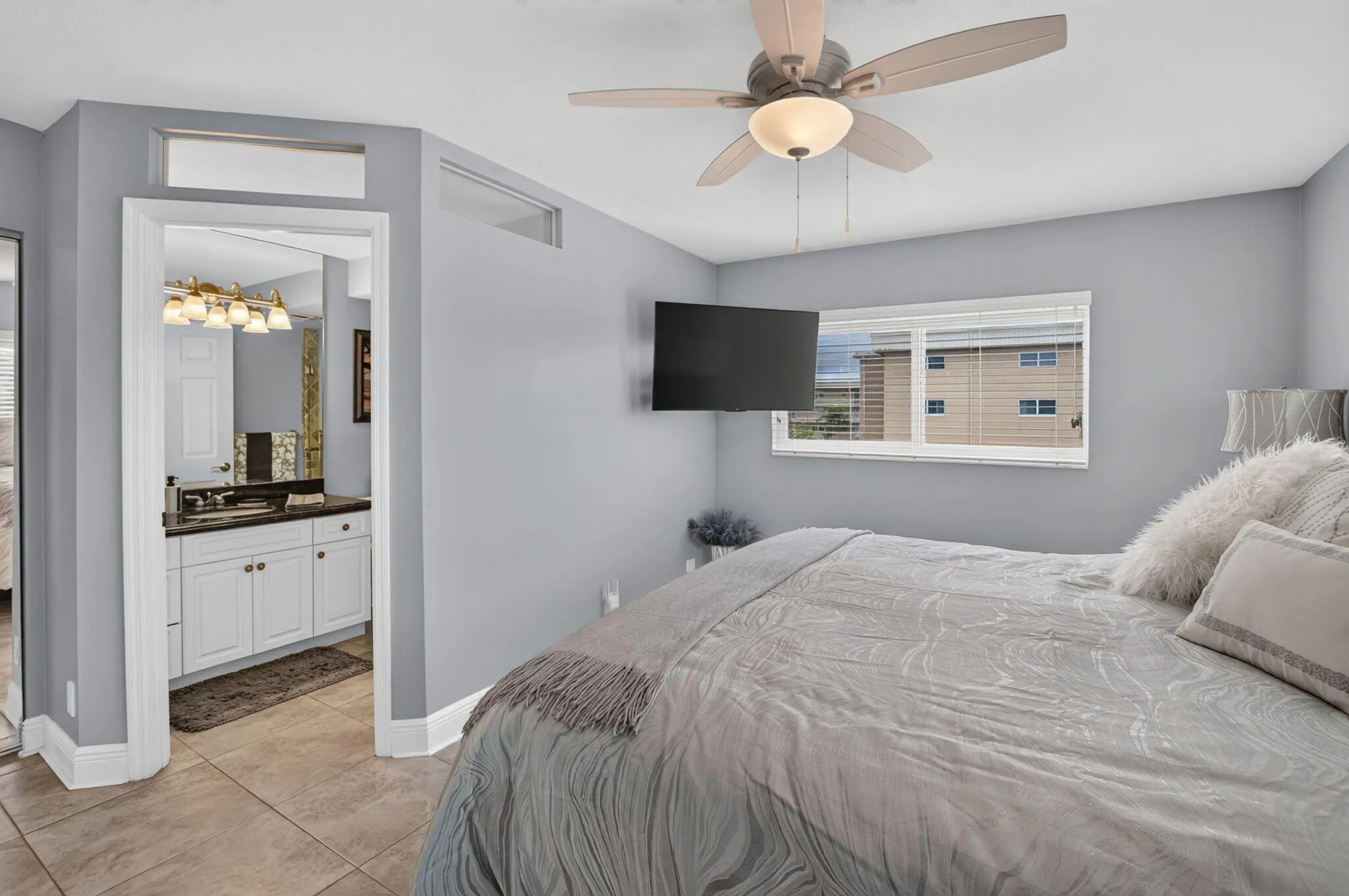 130 NE 26th Avenue #3080