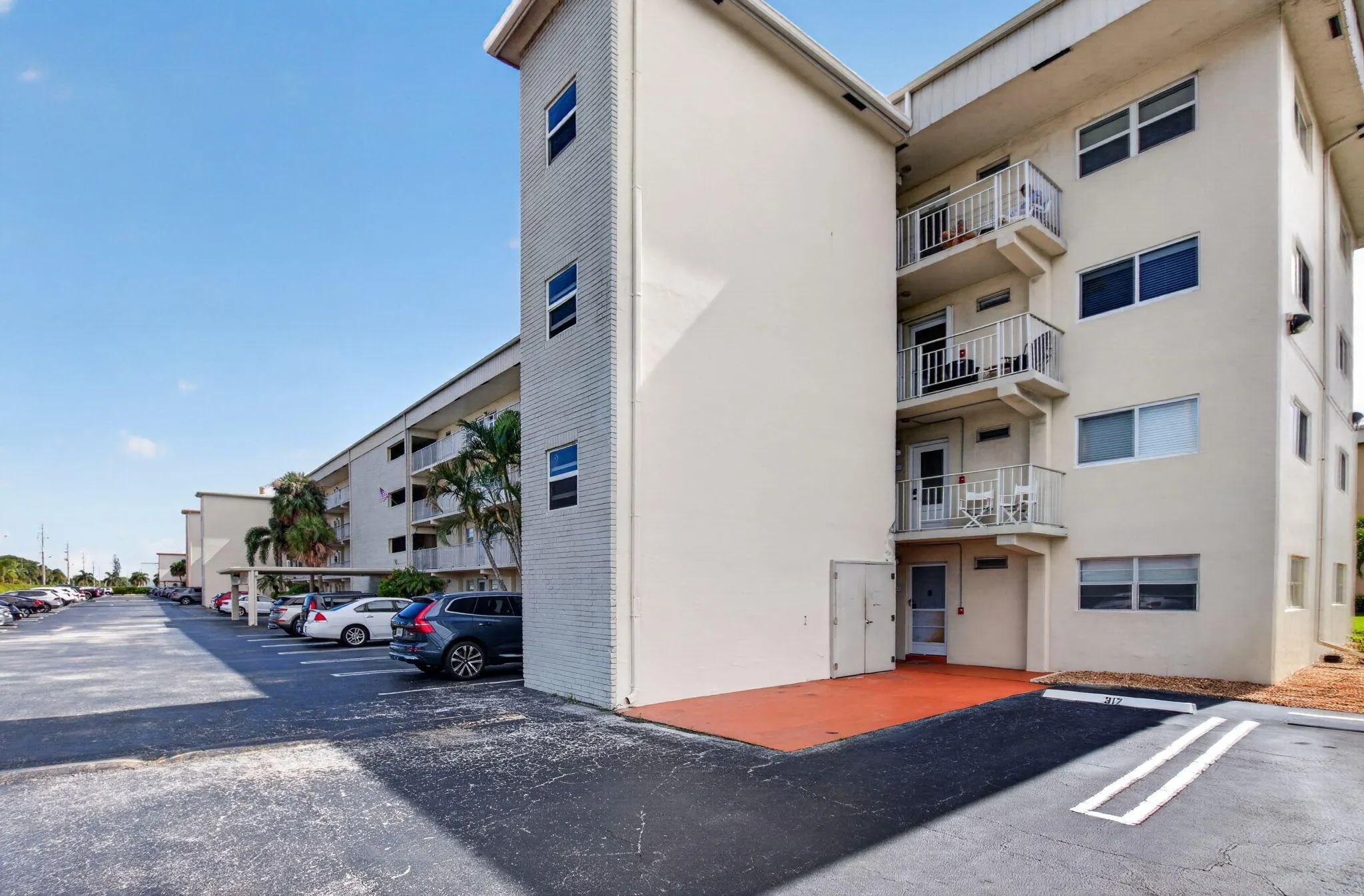 130 NE 26th Avenue #3080