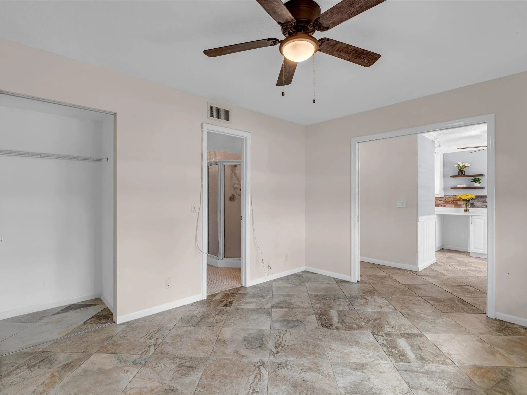 1151 CALAMONDIN Terrace #103
