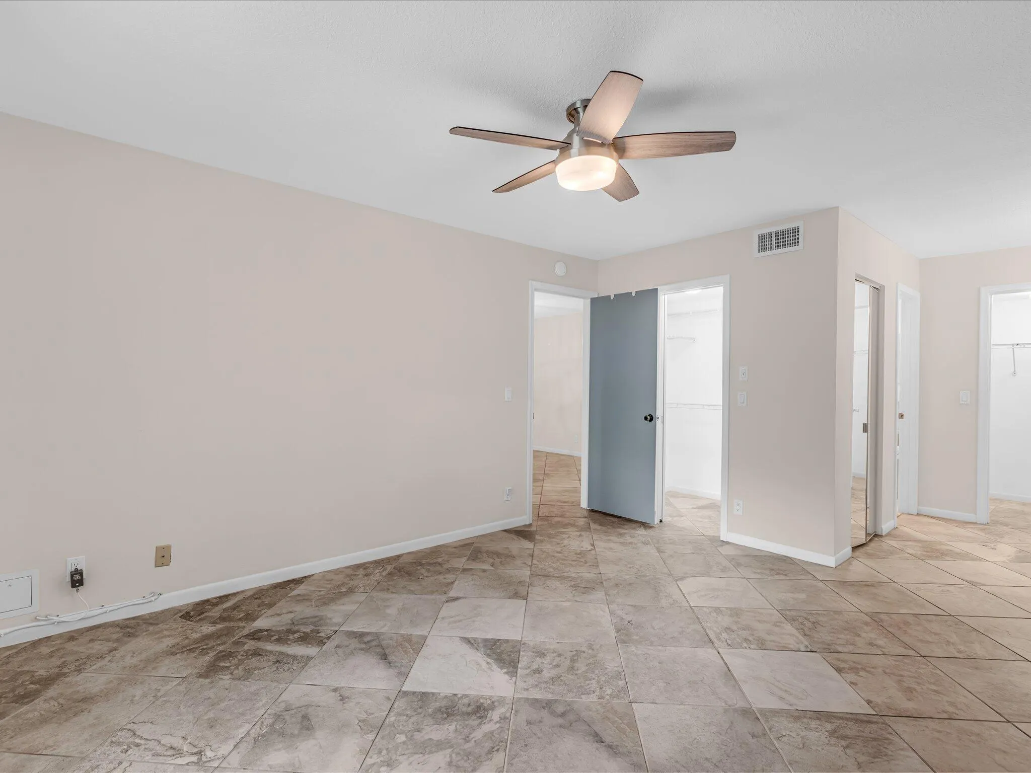 1151 CALAMONDIN Terrace #103