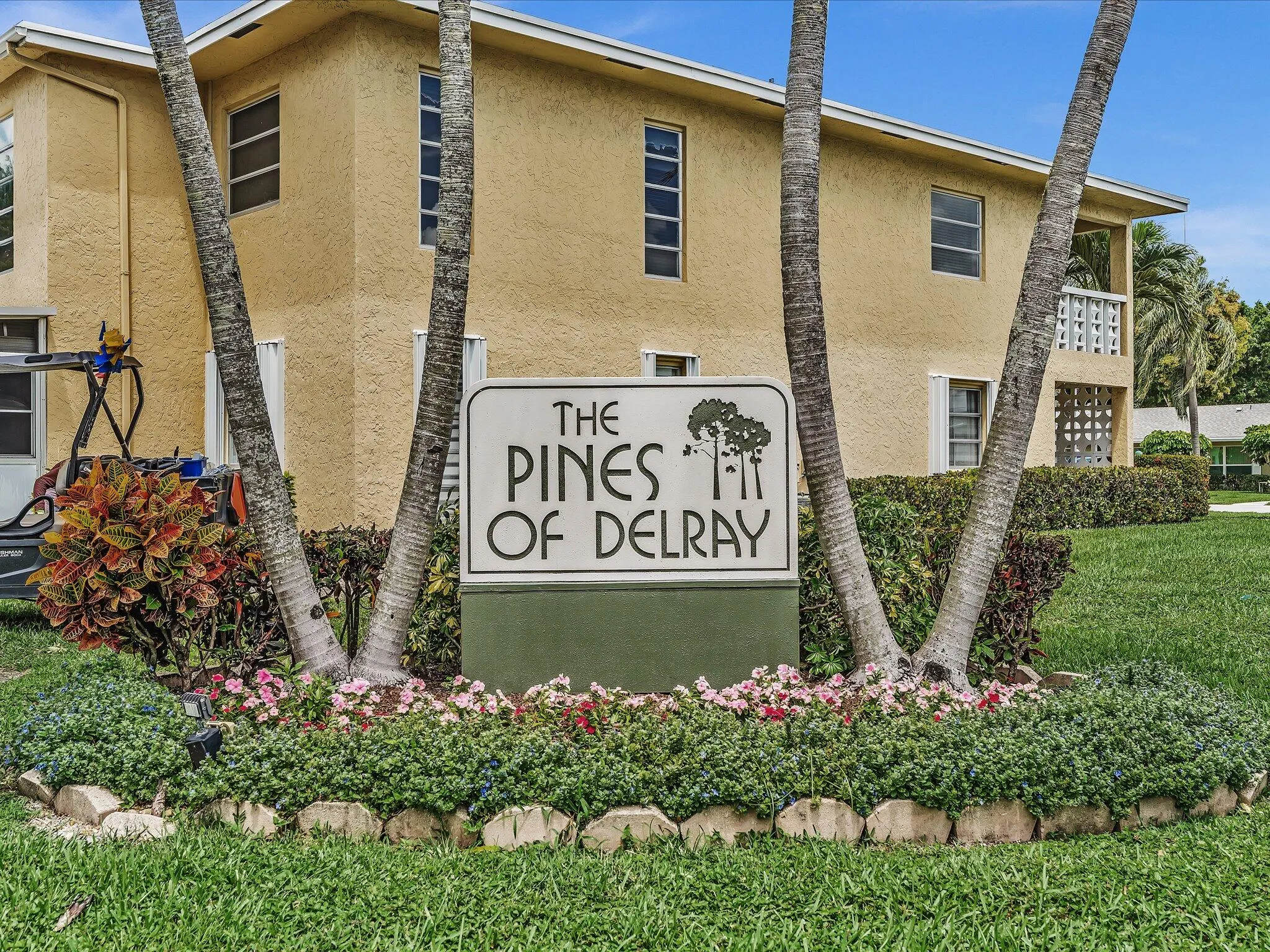 1151 CALAMONDIN Terrace #103