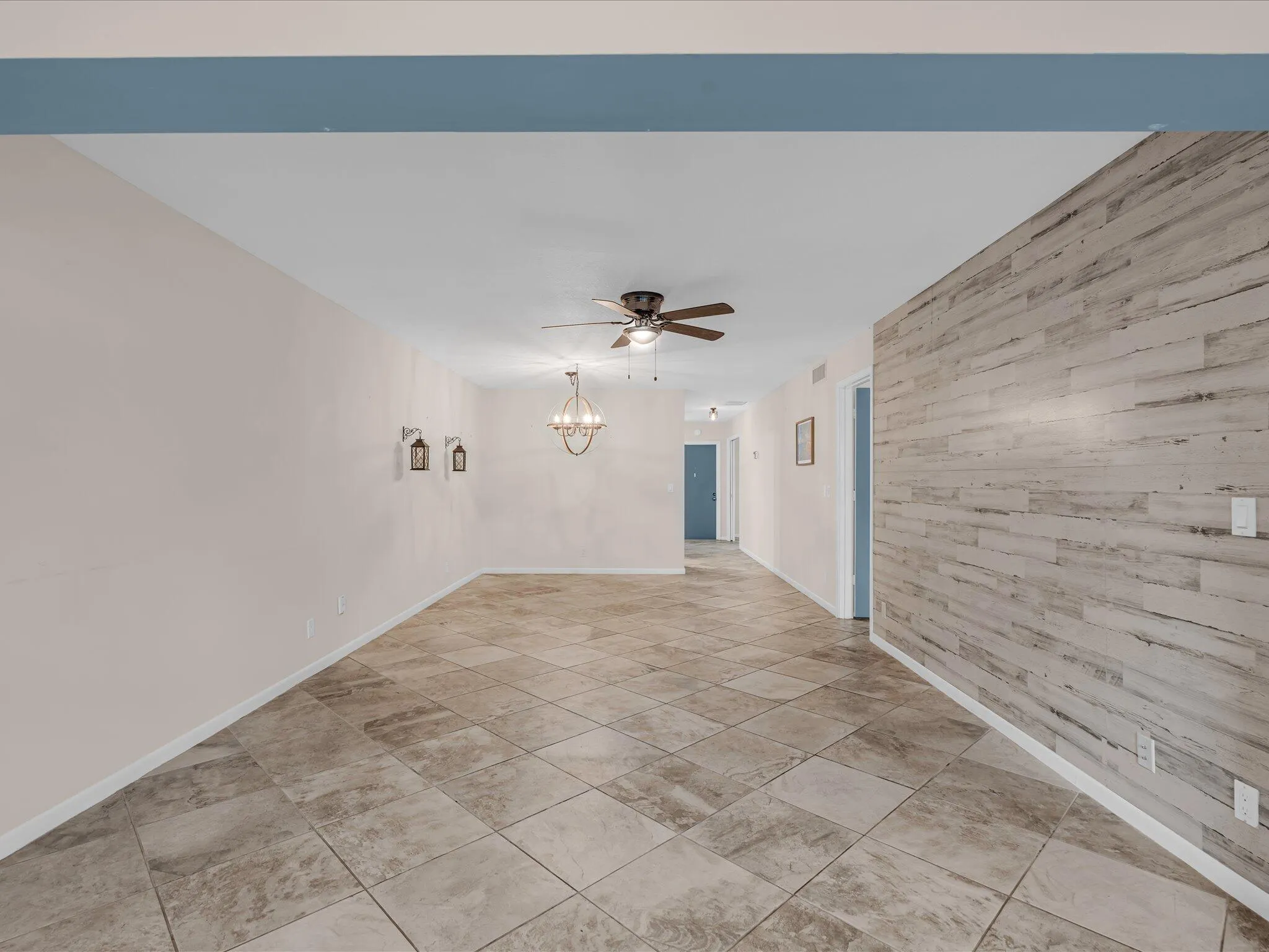 1151 CALAMONDIN Terrace #103
