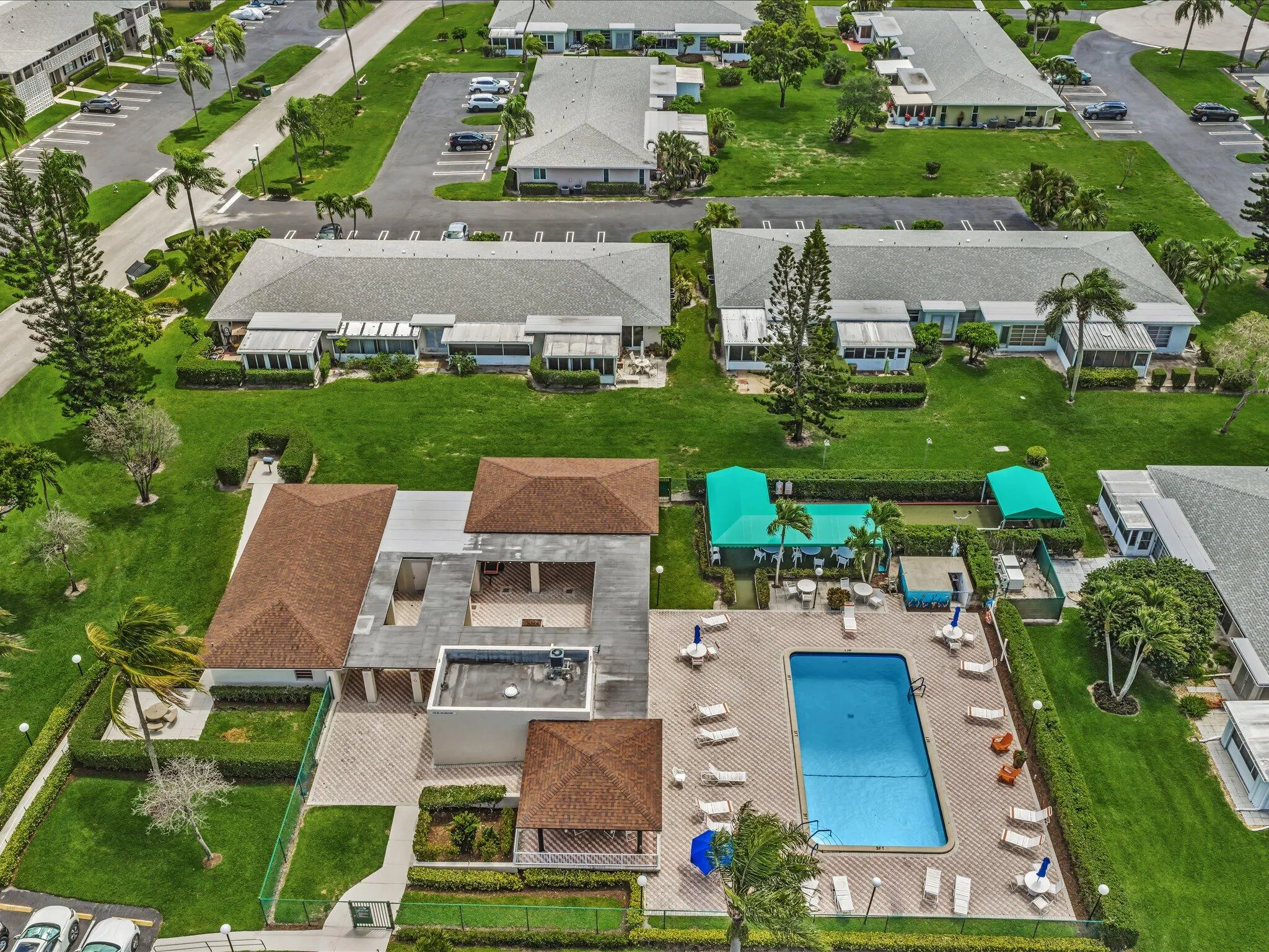 1151 CALAMONDIN Terrace #103