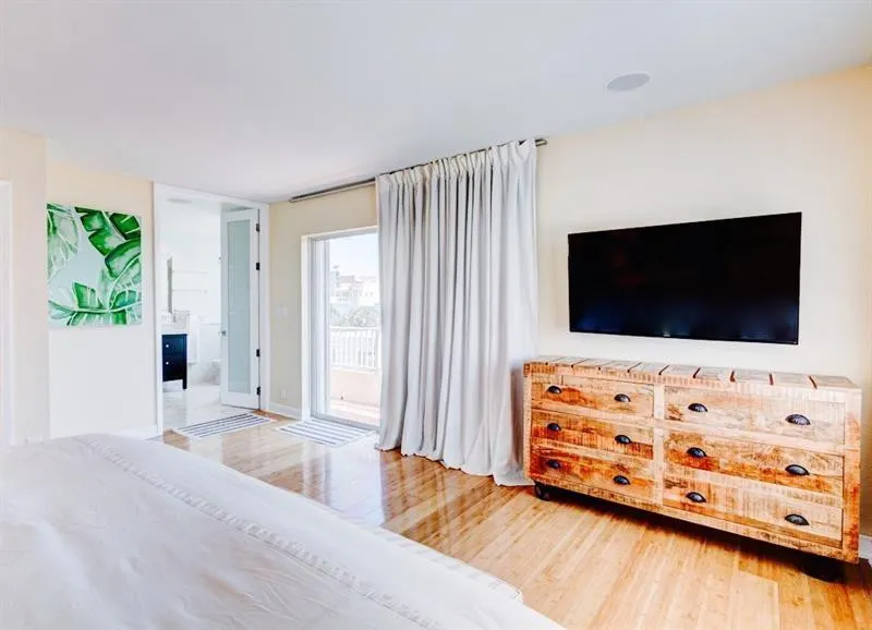 355 Virginia Street #1