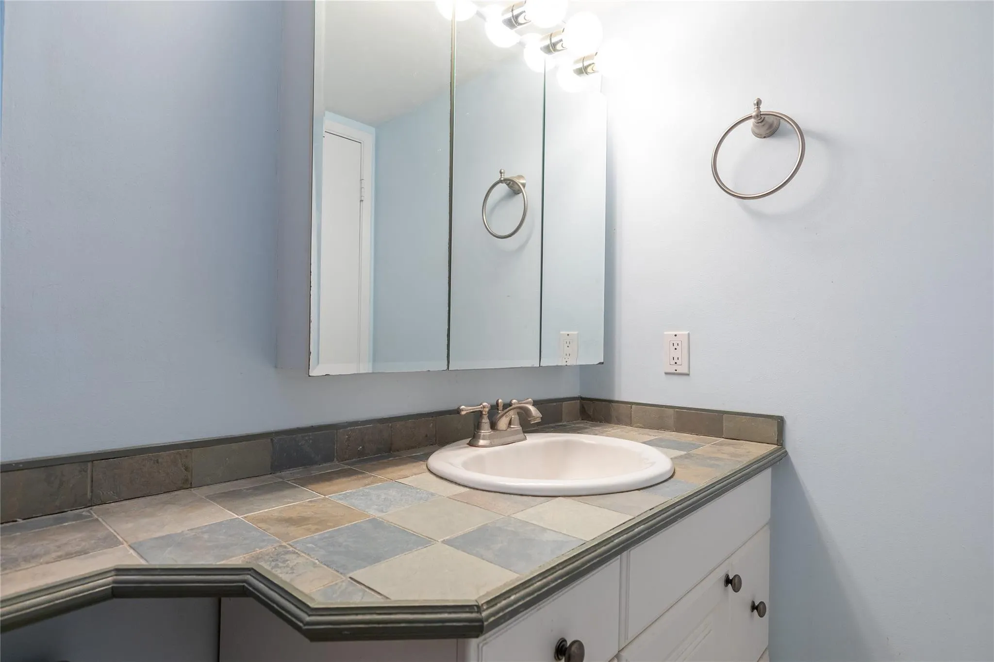 2731 NE 14th Street Causeway #710