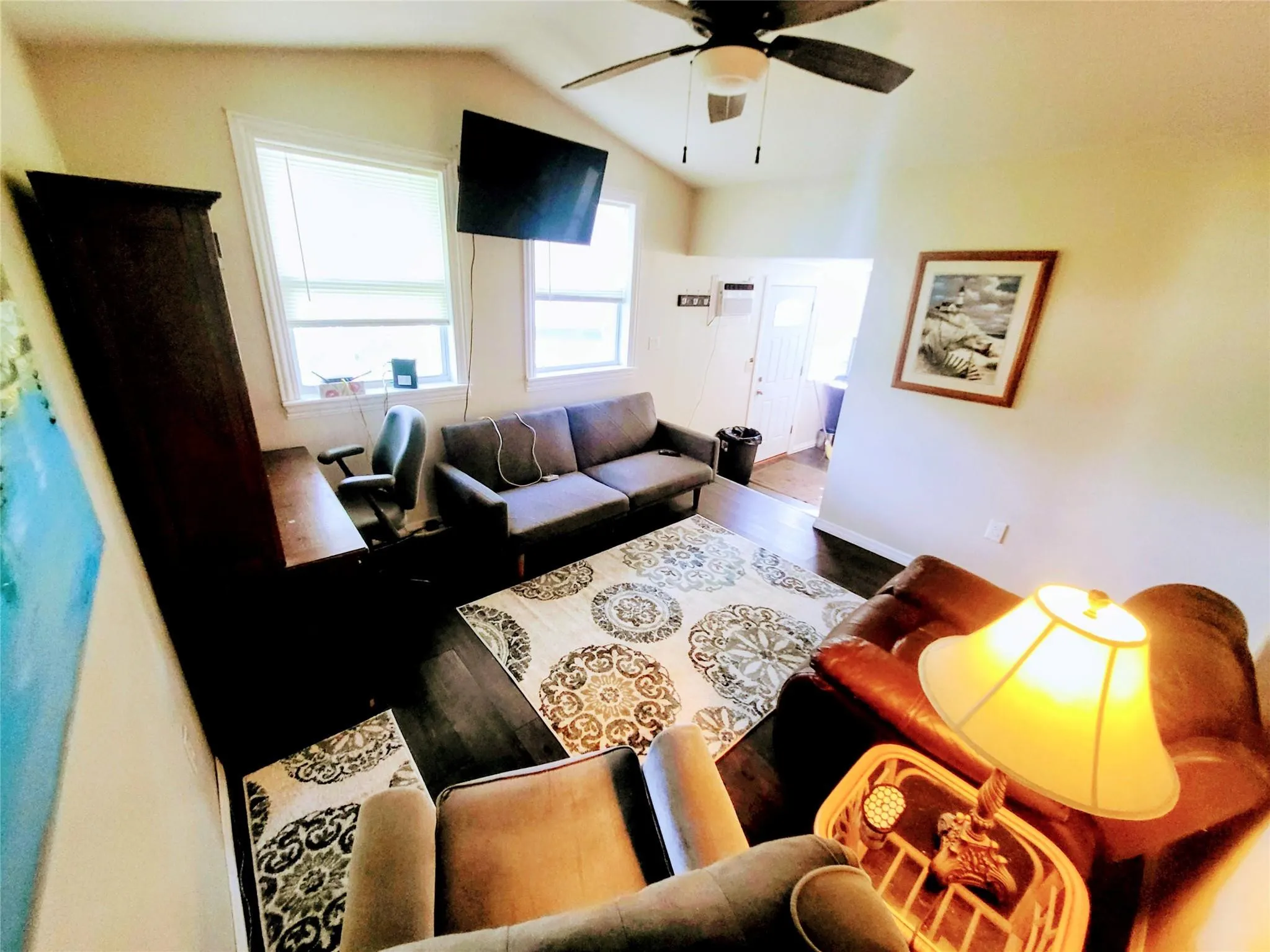 1048 Arvin Lane