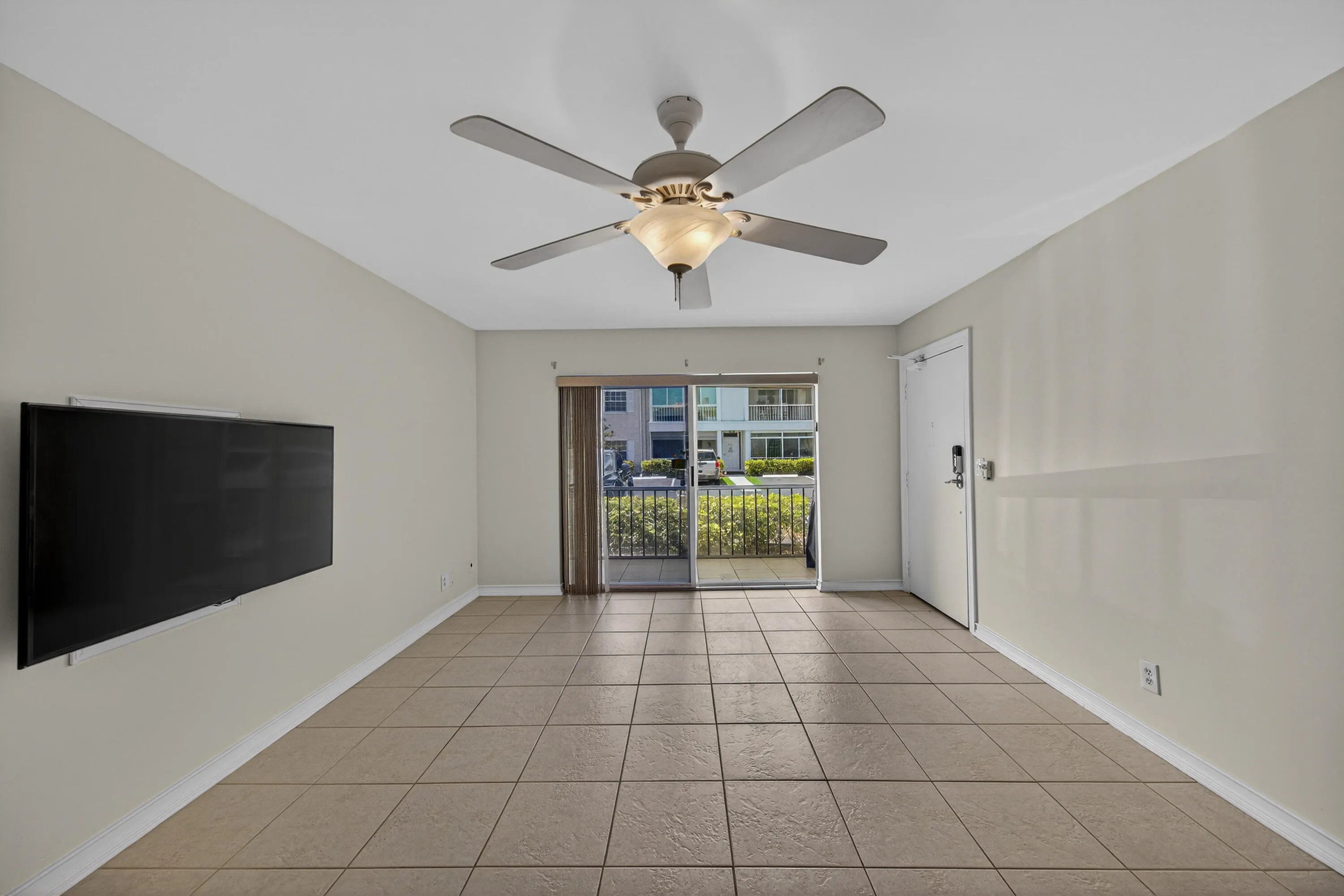 6521 Bay Club Drive #6521-2