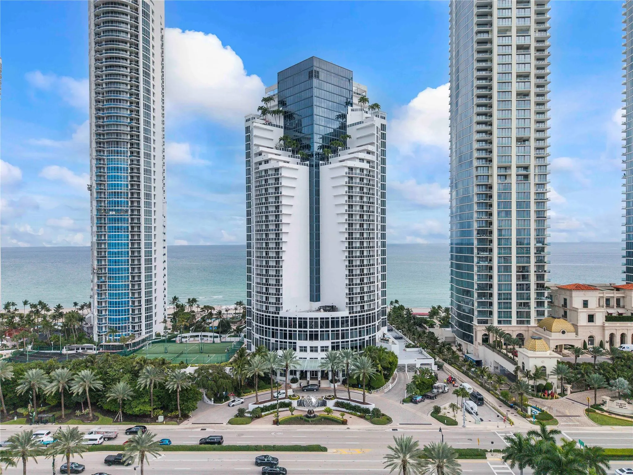 18001 Collins Avenue #2806