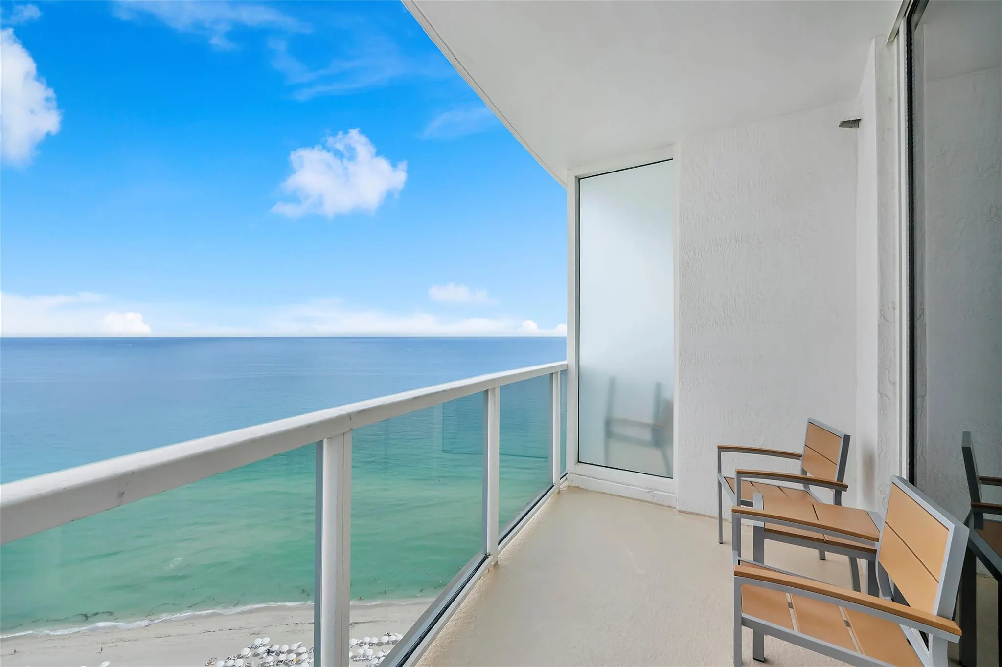 18001 Collins Avenue #2806