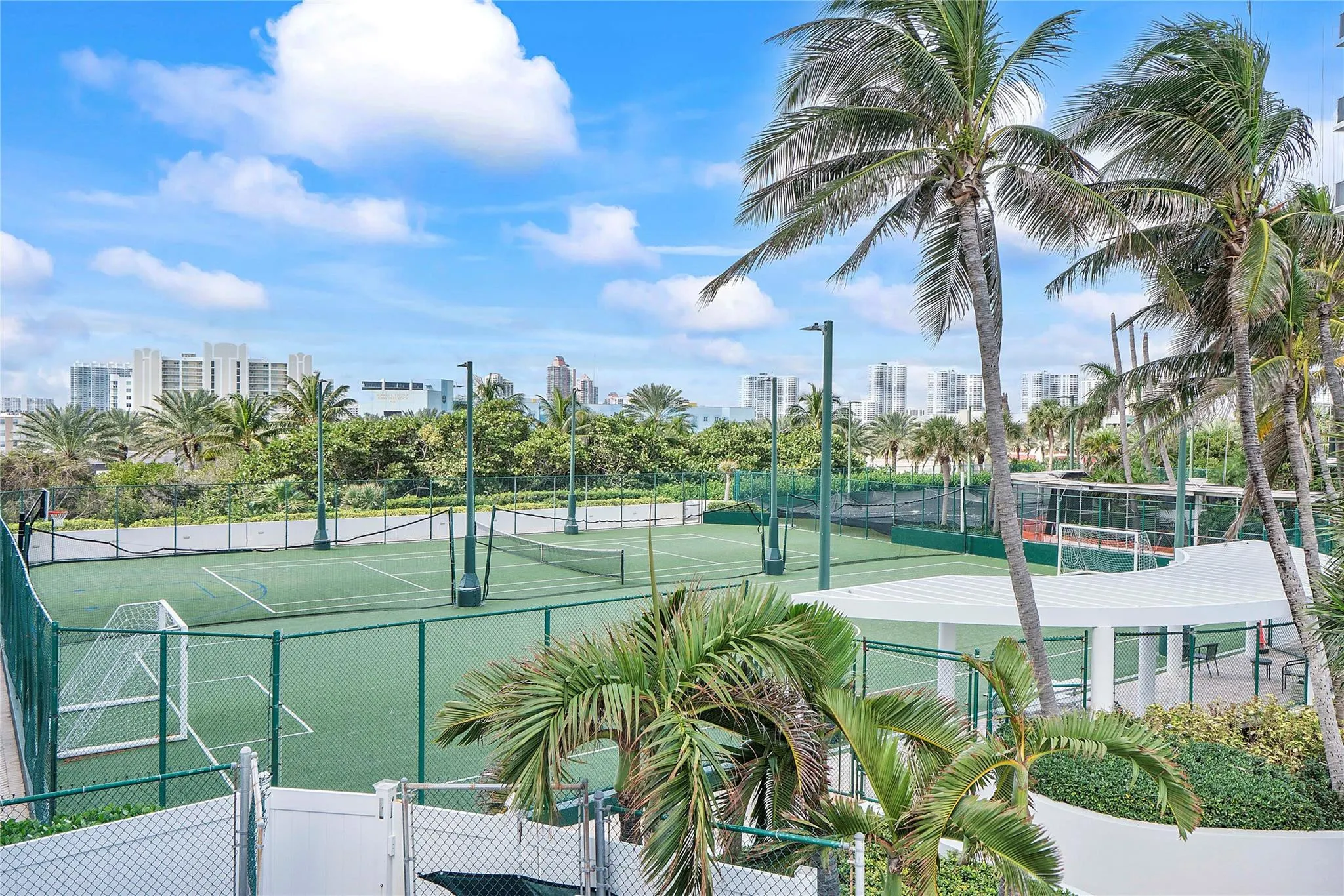 18001 Collins Avenue #2806