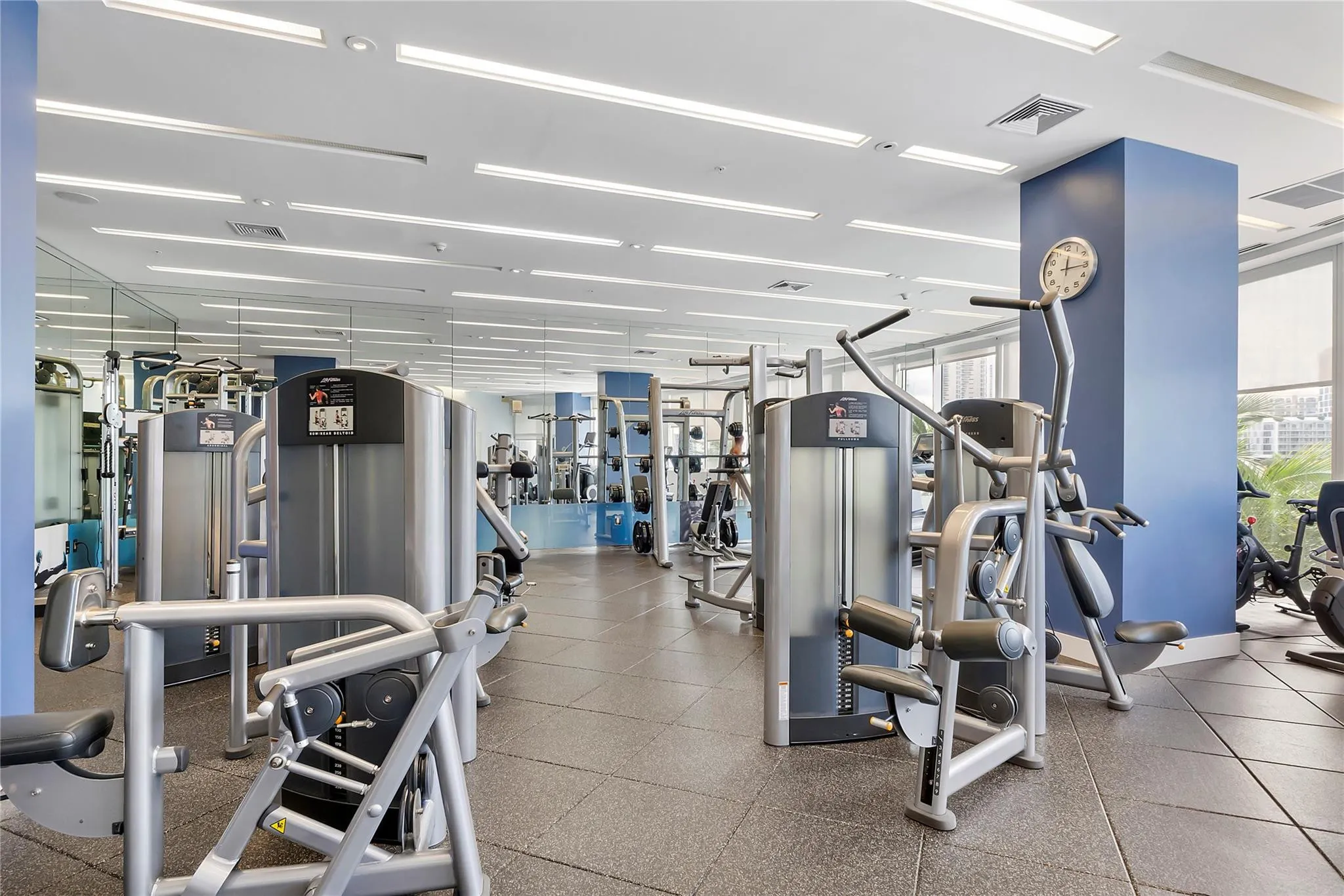 18001 Collins Avenue #2806
