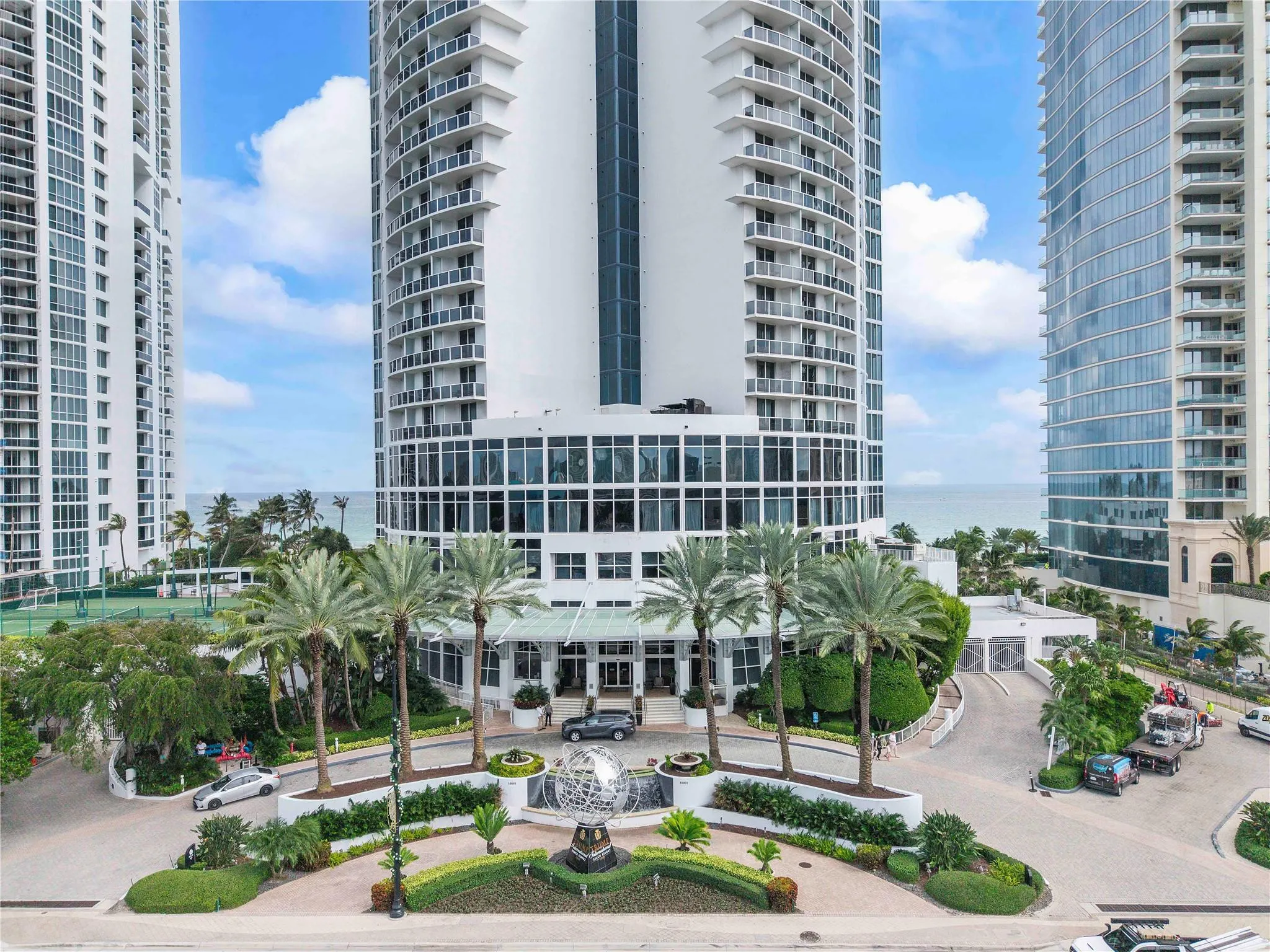 18001 Collins Avenue #2806