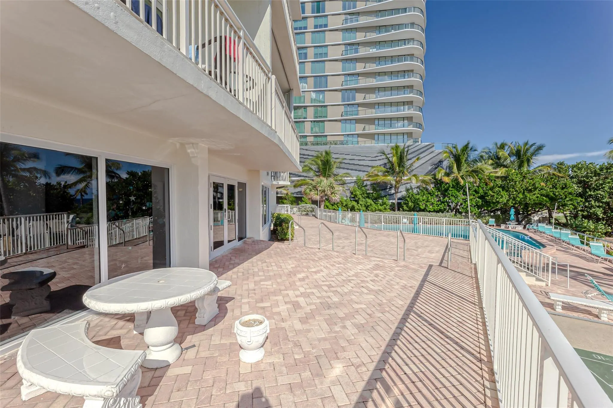 710 N Ocean Boulevard #312