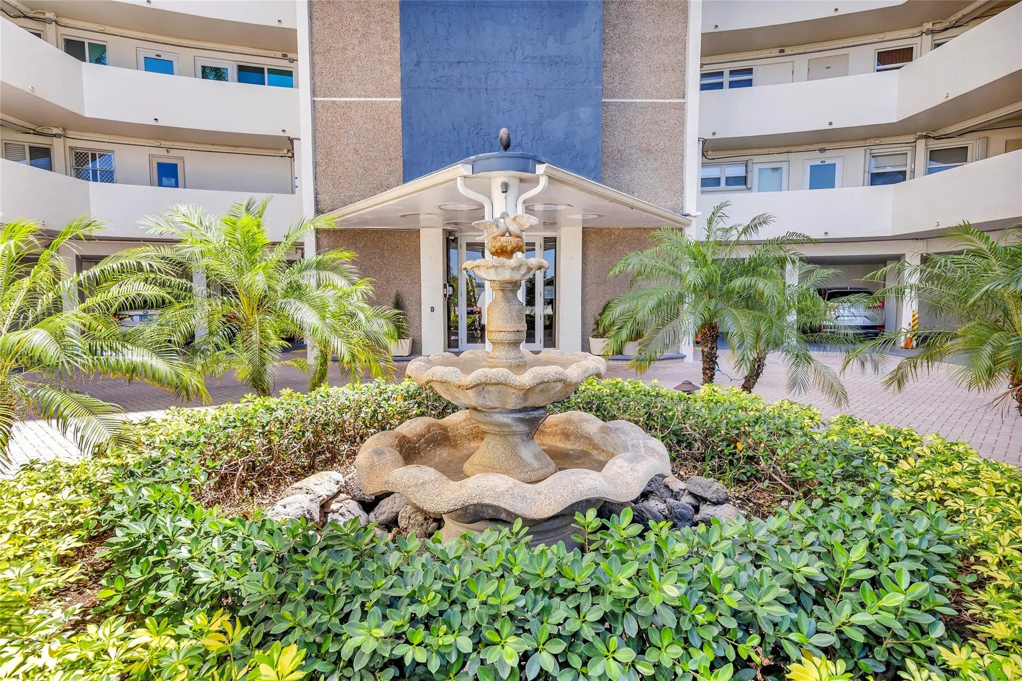 710 N Ocean Boulevard #312