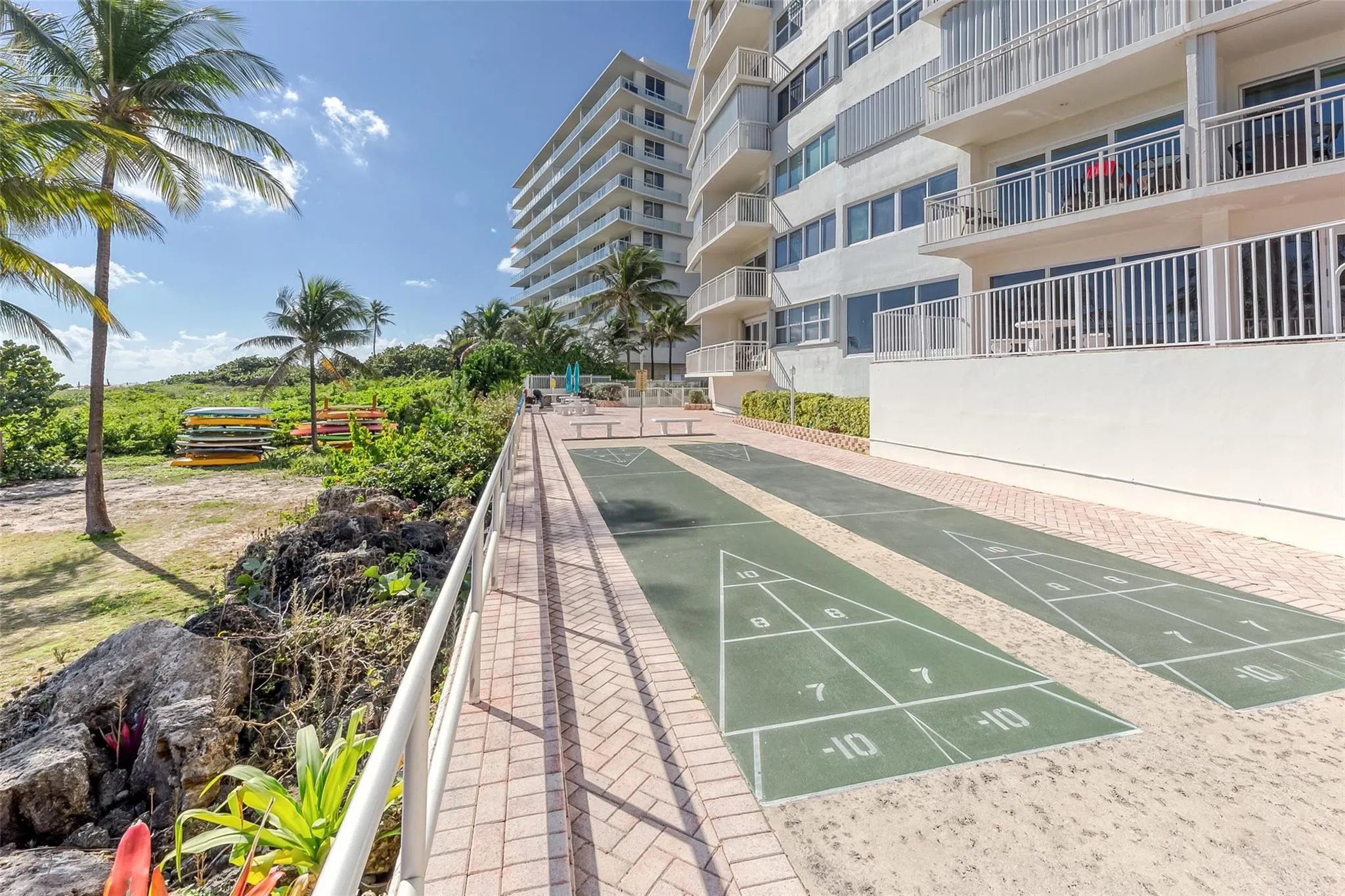 710 N Ocean Boulevard #312