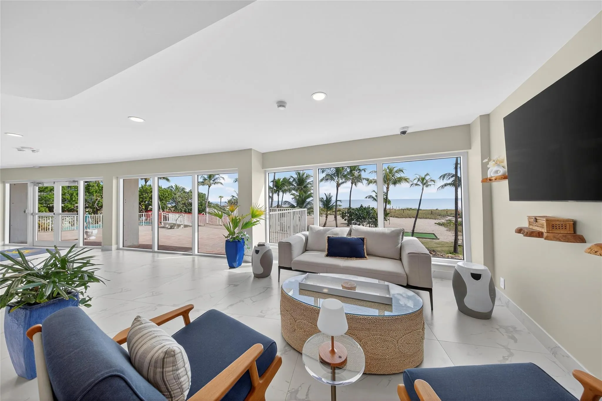 710 N Ocean Boulevard #312