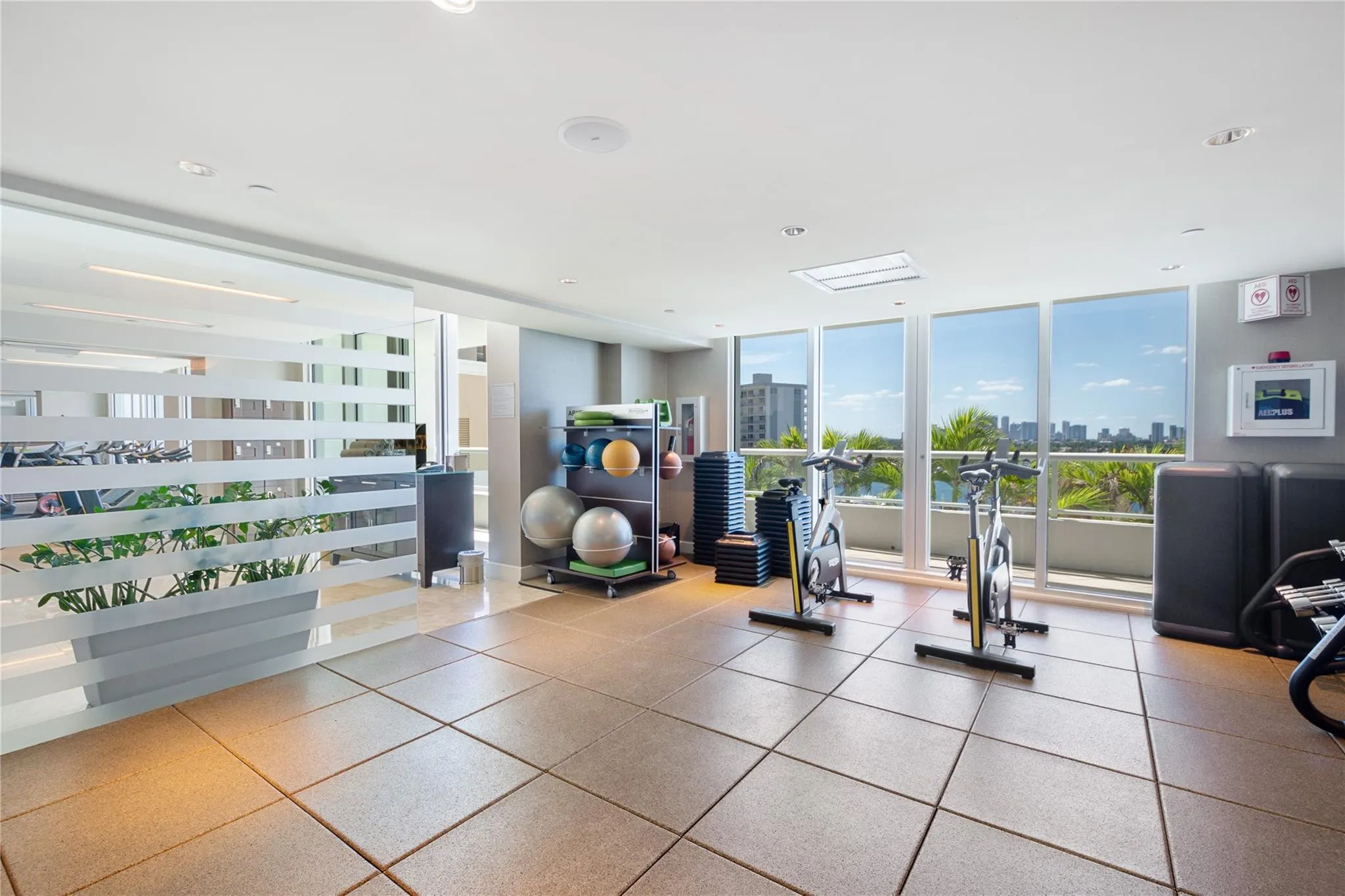 1 N Fort Lauderdale Beach Boulevard #1709
