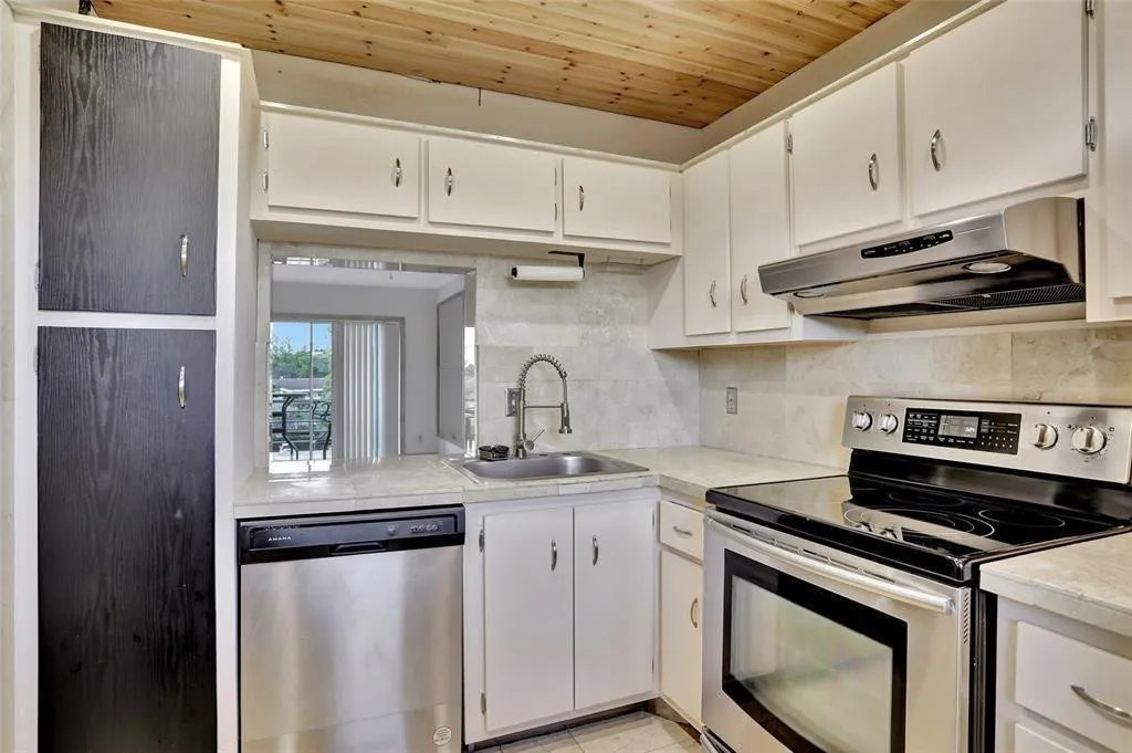 4311 Crystal Lake Drive #421