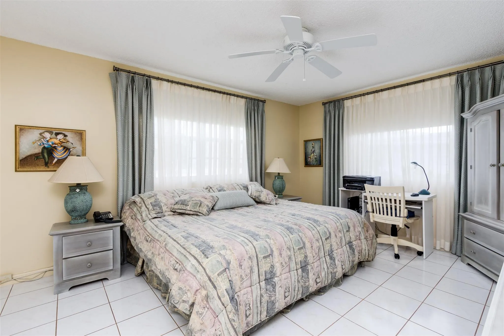 190 SE 5th Avenue #108