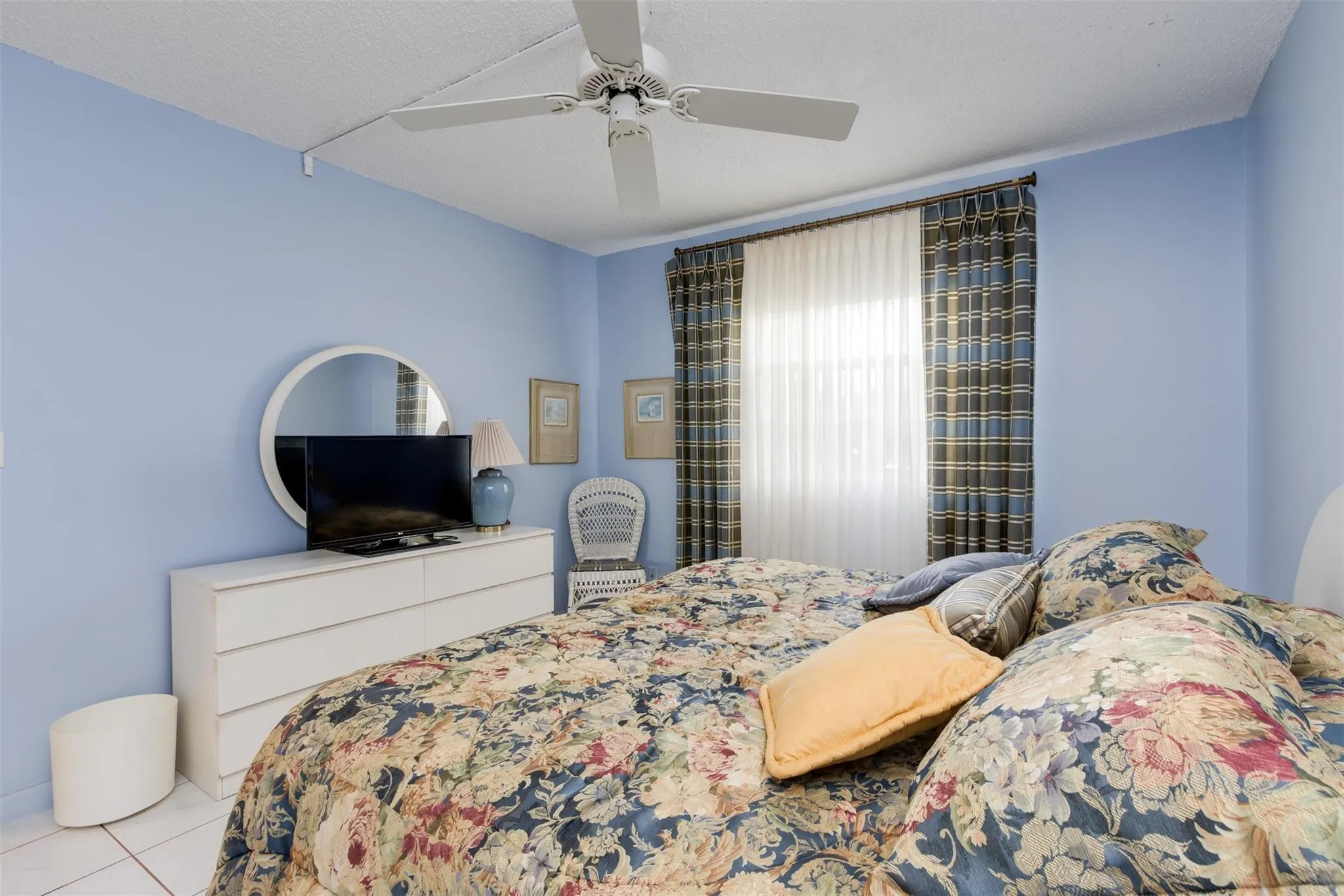 190 SE 5th Avenue #108