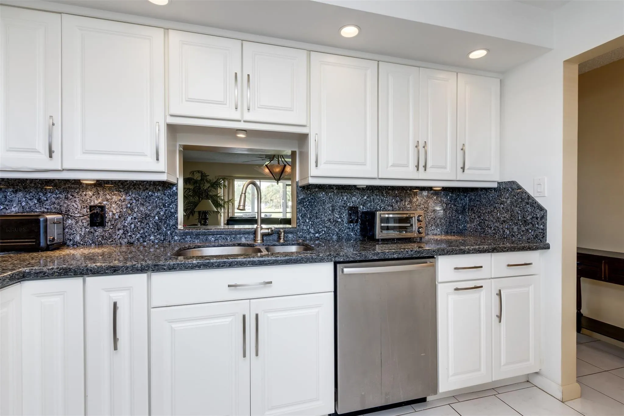 190 SE 5th Avenue #108