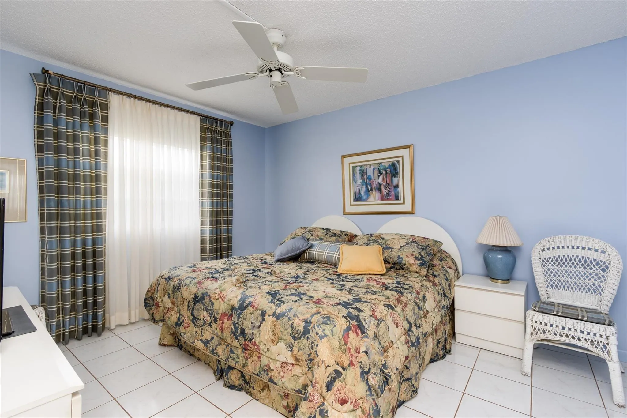 190 SE 5th Avenue #108
