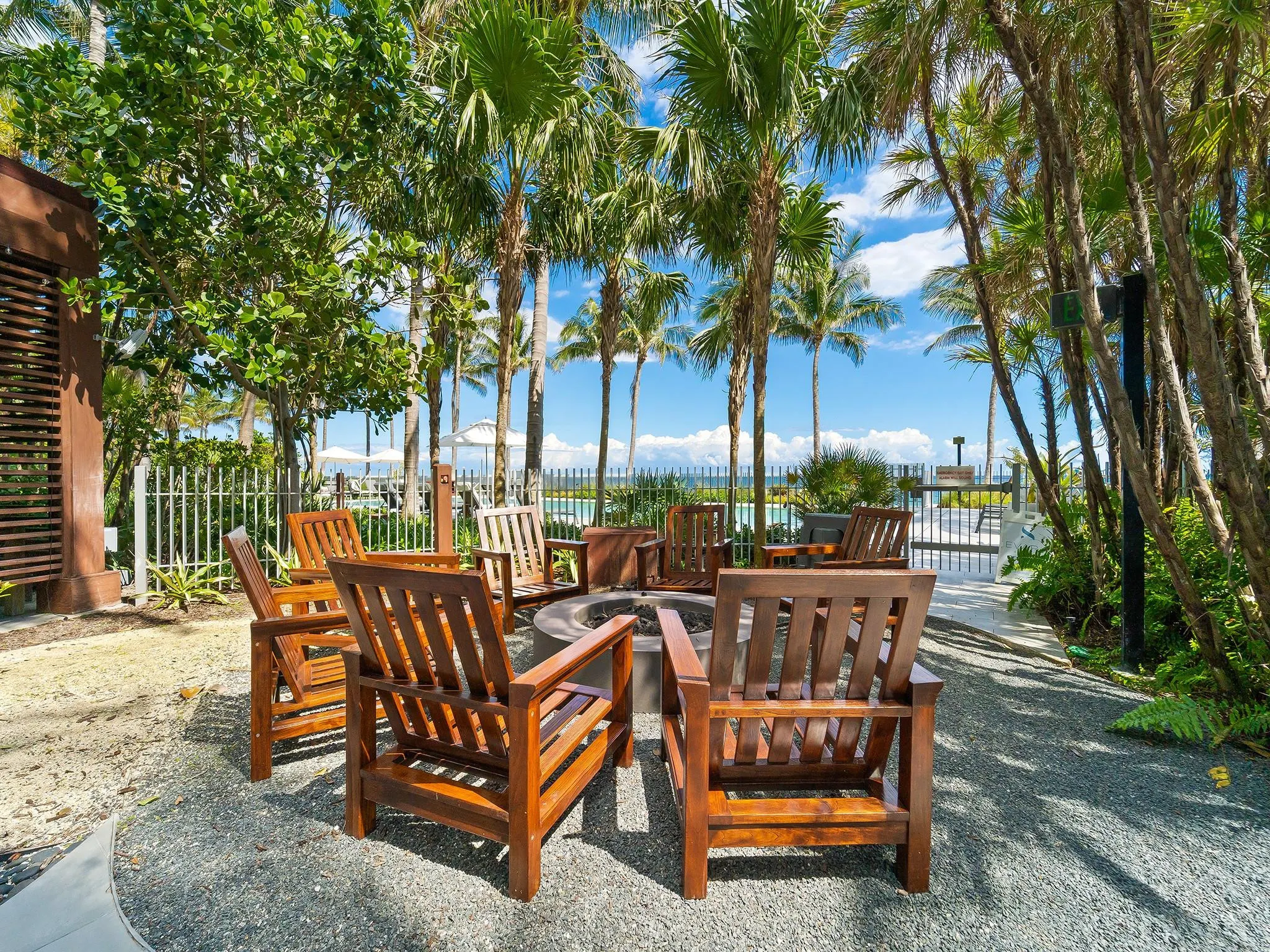 2200 N Ocean Boulevard #S906