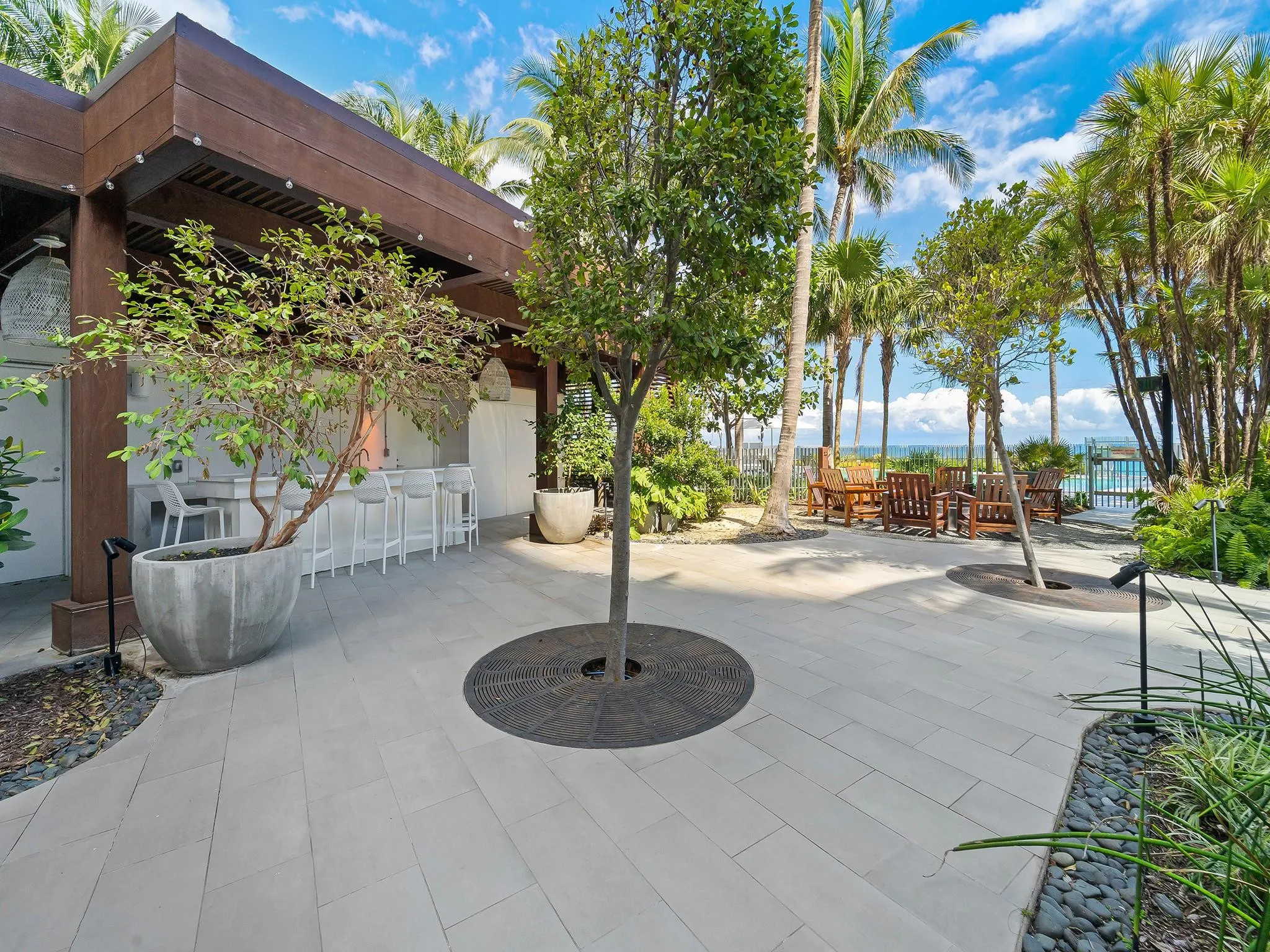 2200 N Ocean Boulevard #S906