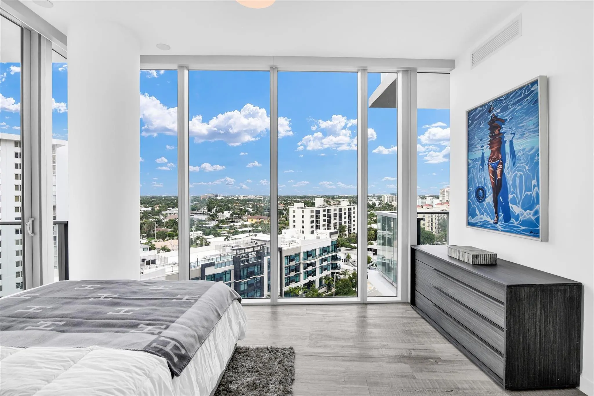 2200 N Ocean Boulevard #S906