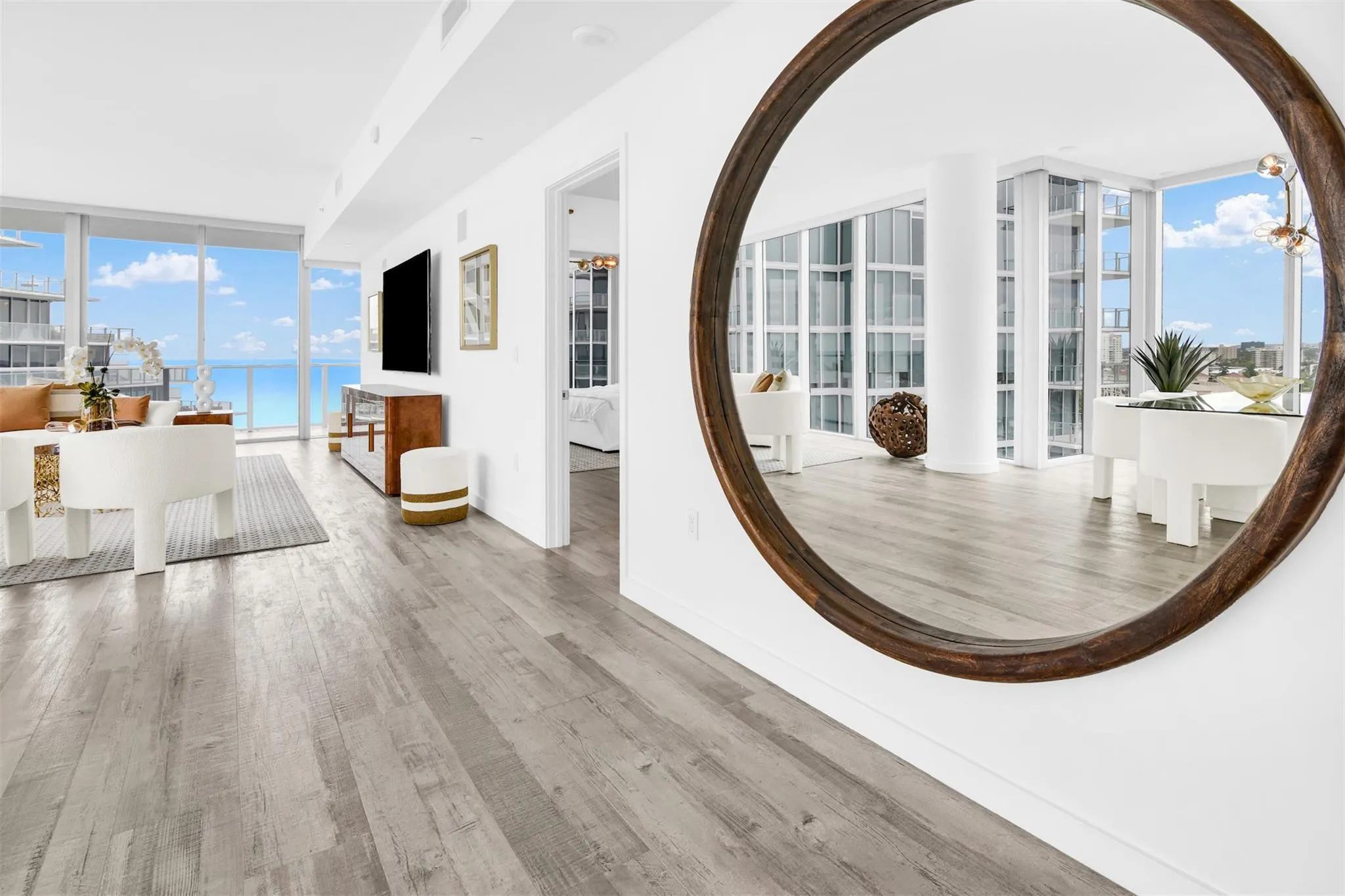 2200 N Ocean Boulevard #S906