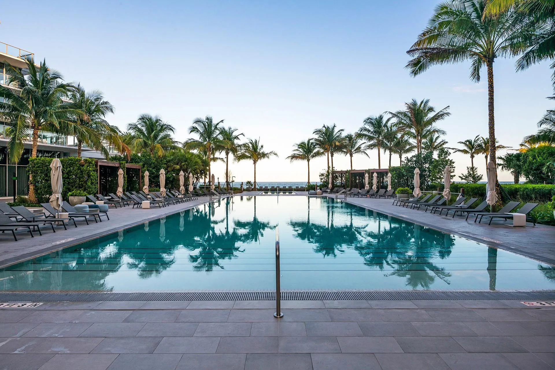 2200 N Ocean Boulevard #S906