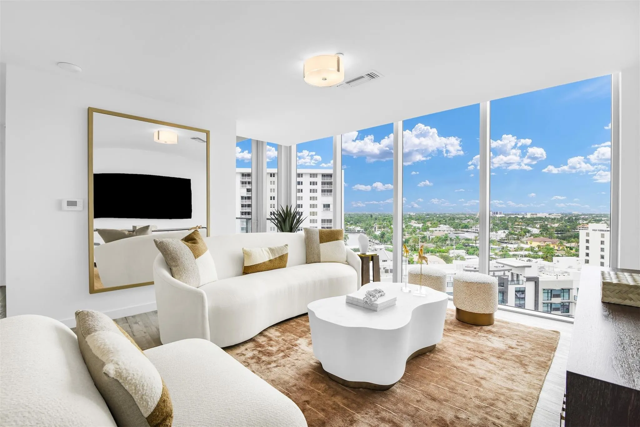 2200 N Ocean Boulevard #S906