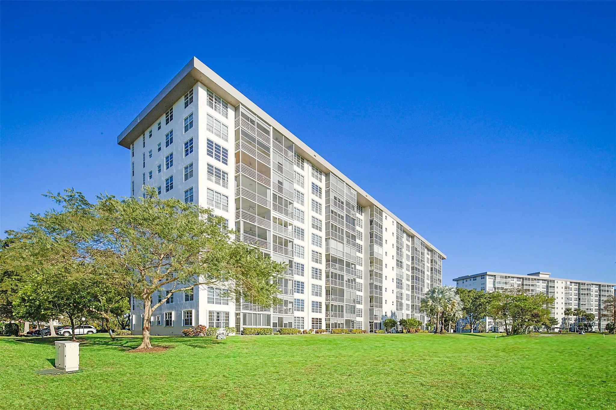 575 Oaks Lane #703