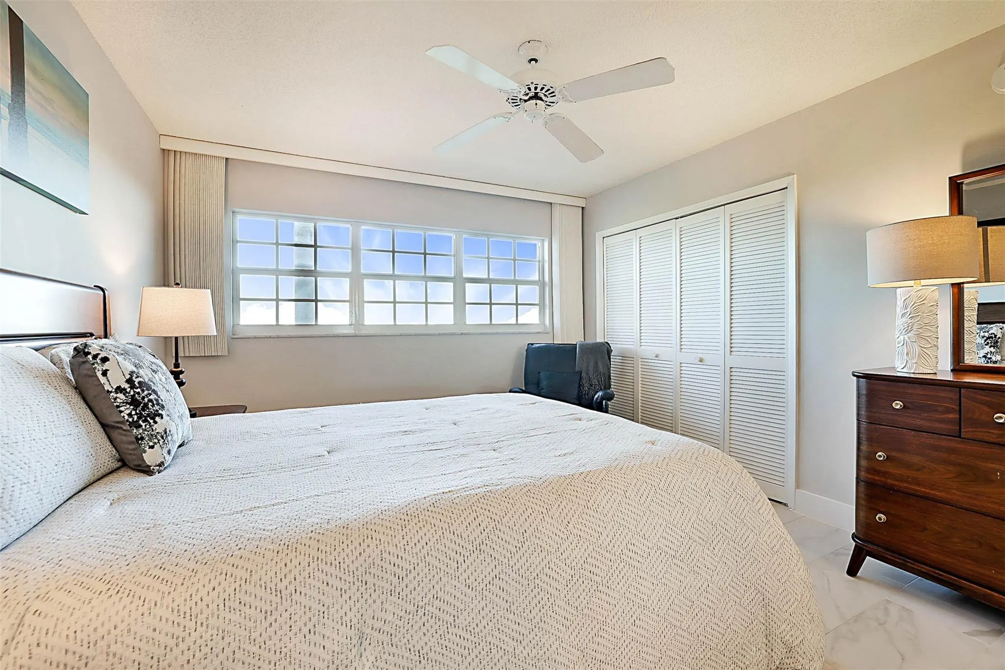 575 Oaks Lane #703