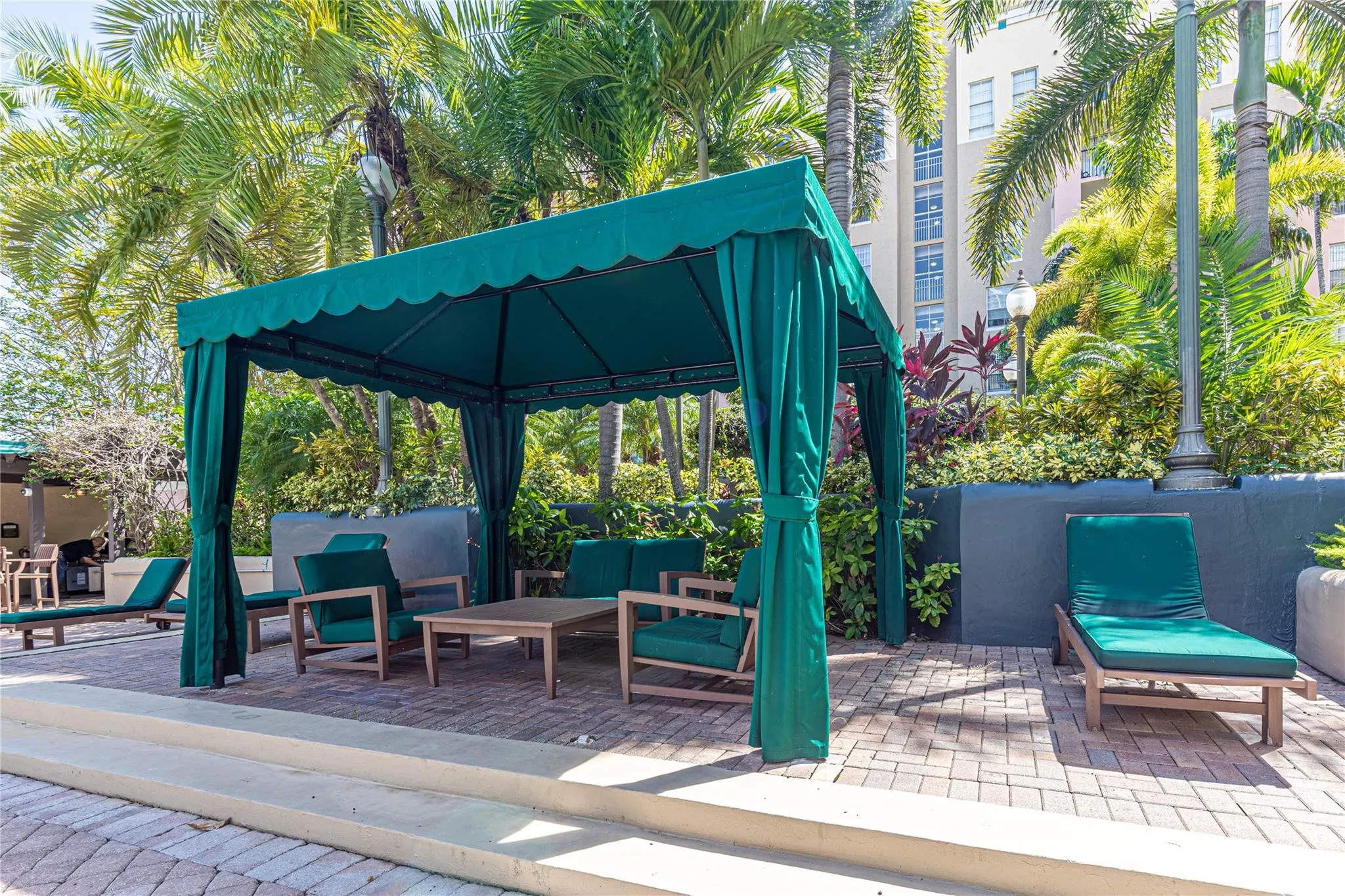 520 SE 5th Avenue #2406