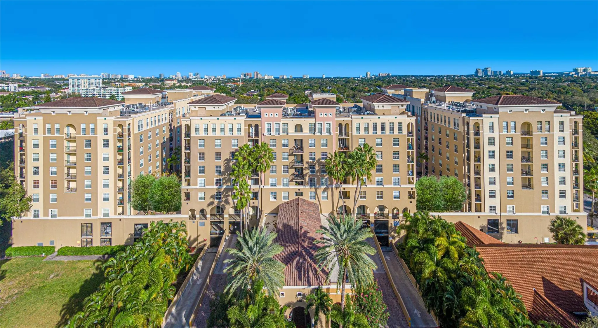 520 SE 5th Avenue #2406