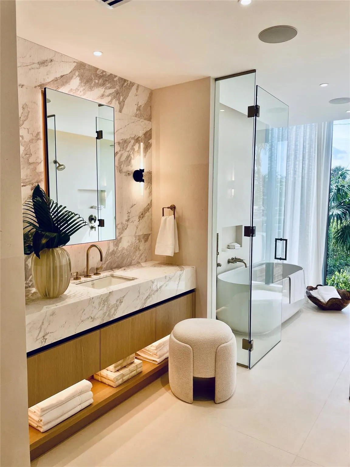20 N Ocean Boulevard #11A