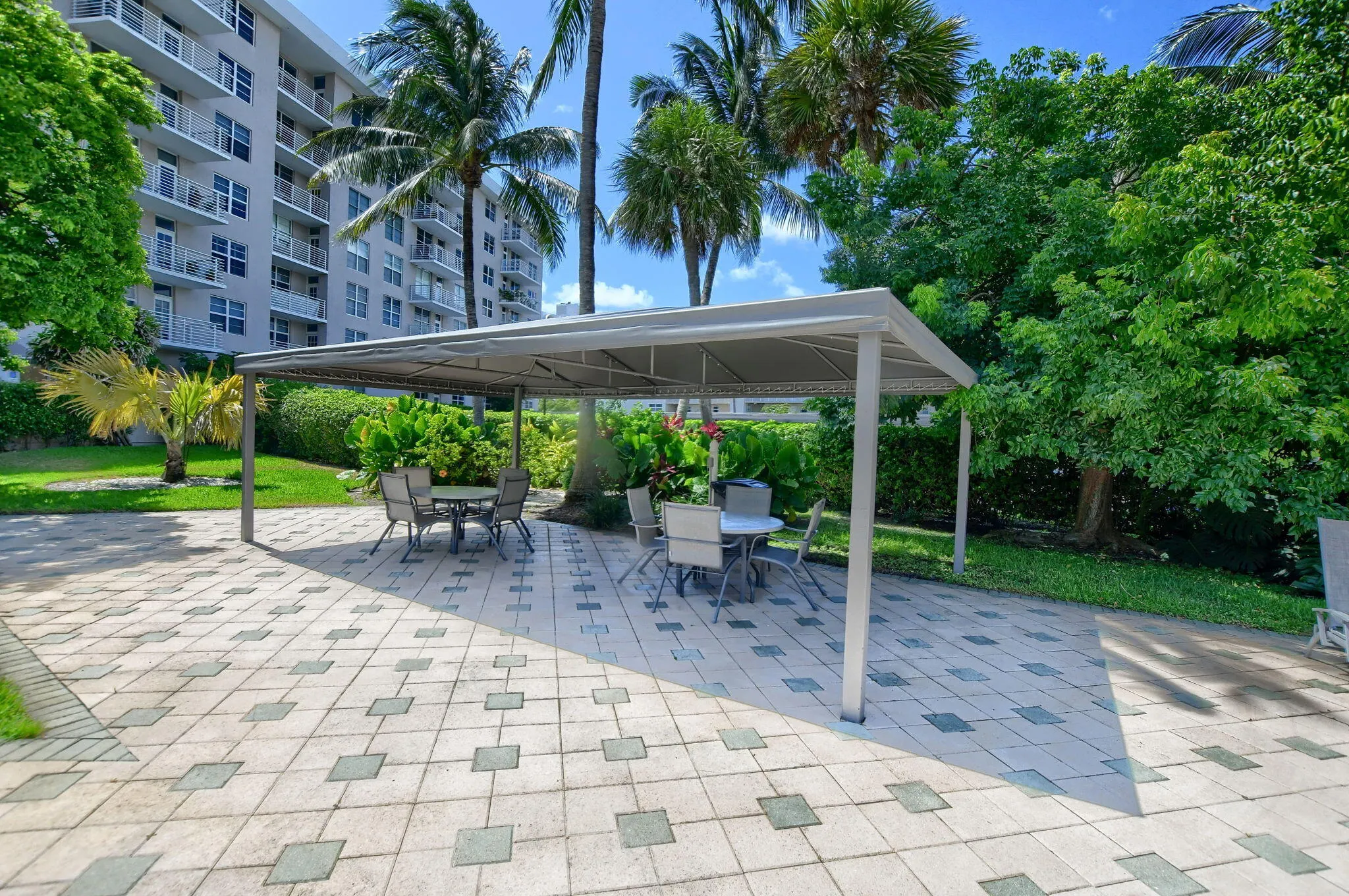 2851 S Ocean Boulevard #6n