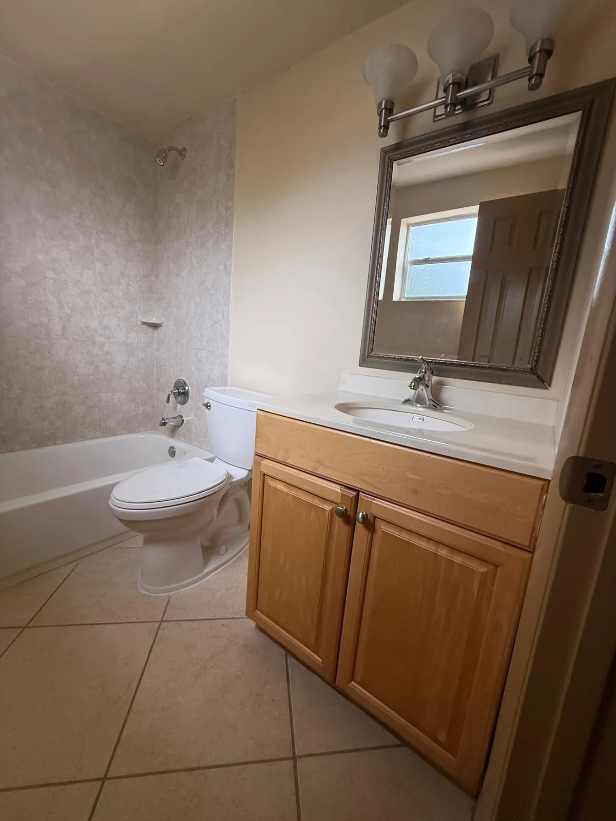 744 NE 14th Avenue #12
