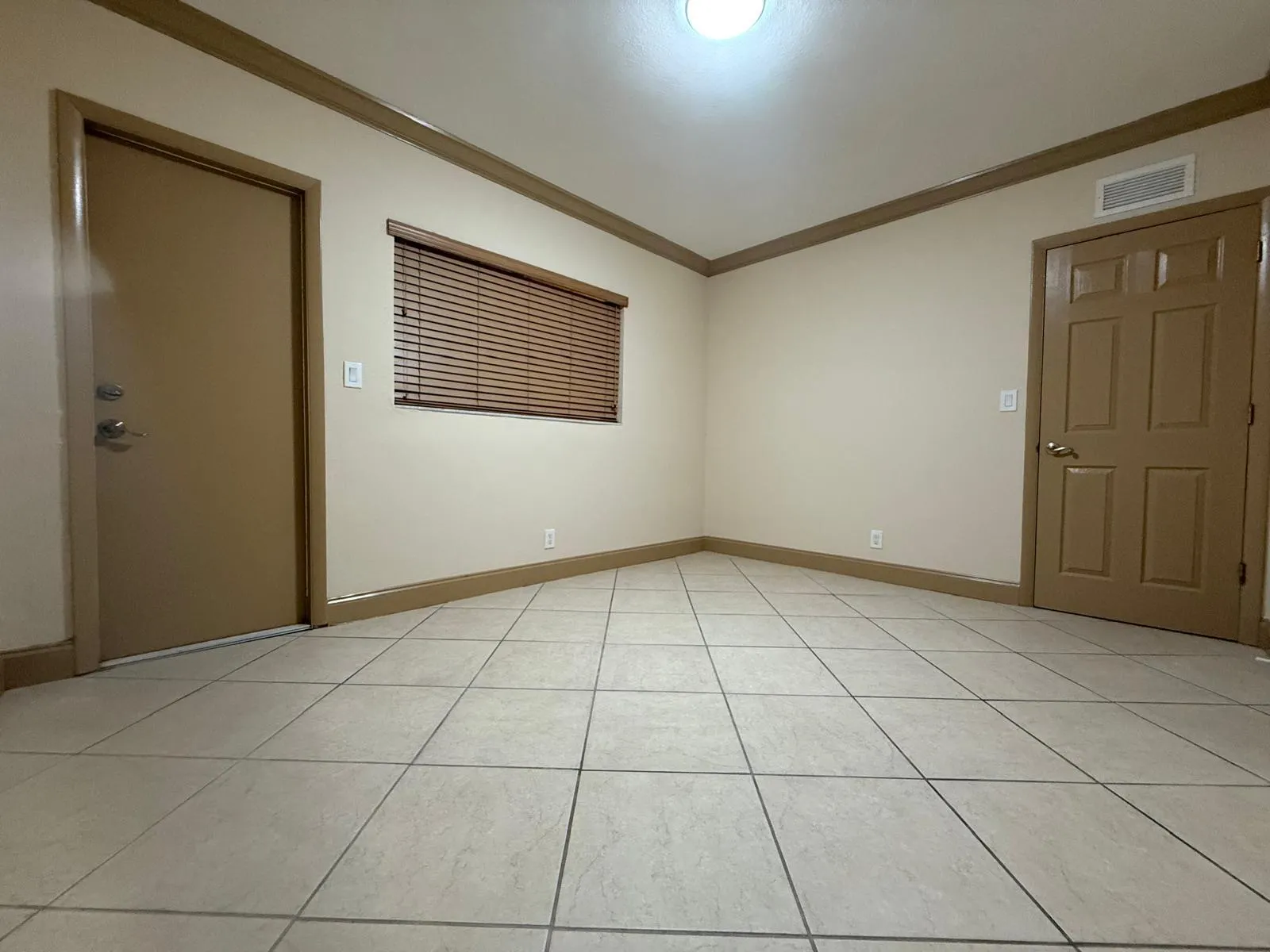 744 NE 14th Avenue #12
