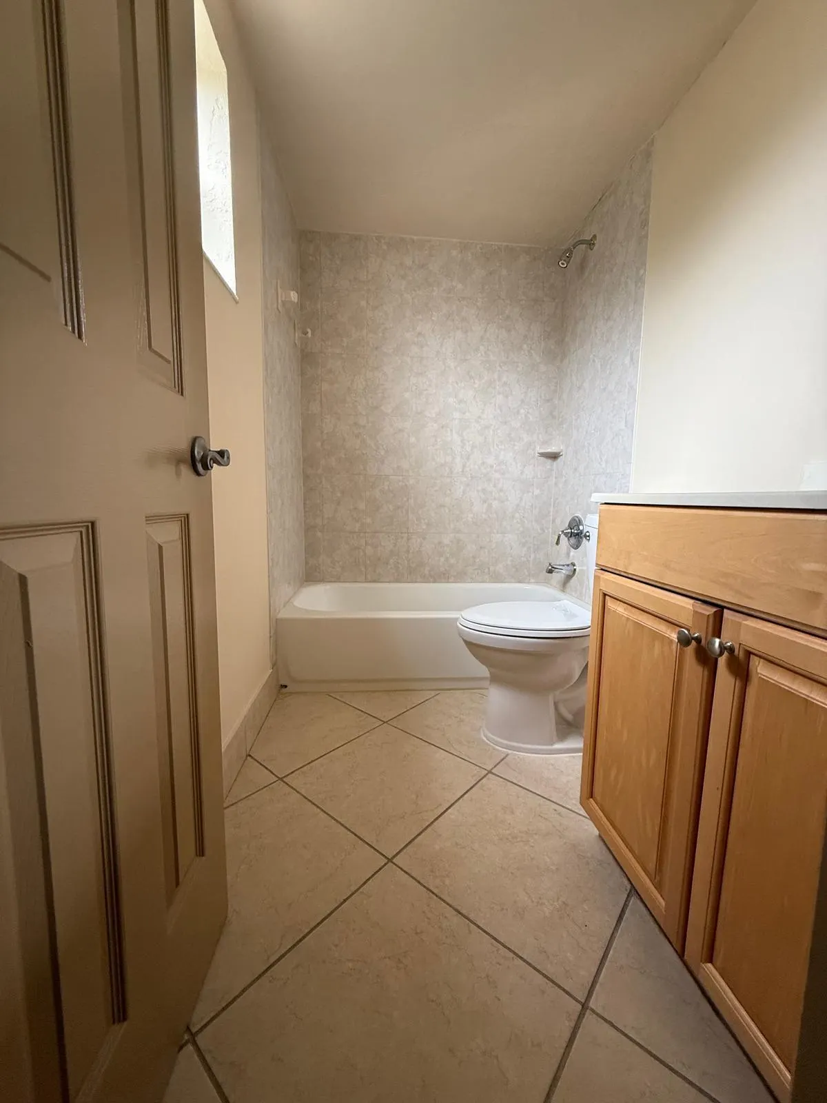 744 NE 14th Avenue #12