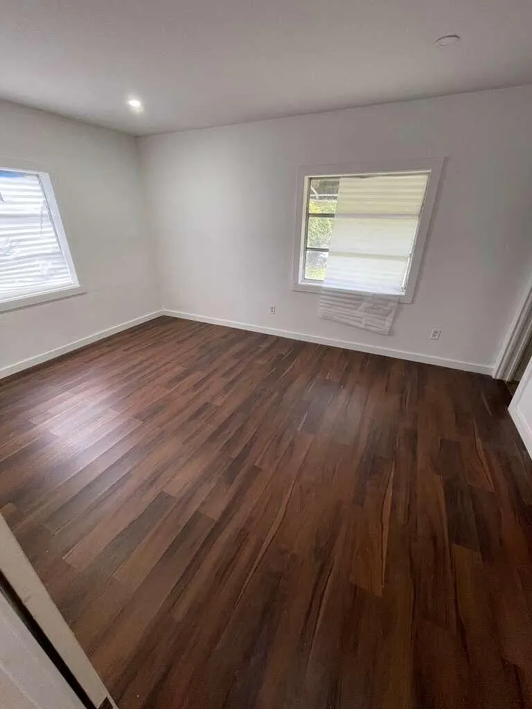 1300 NE 182nd Street